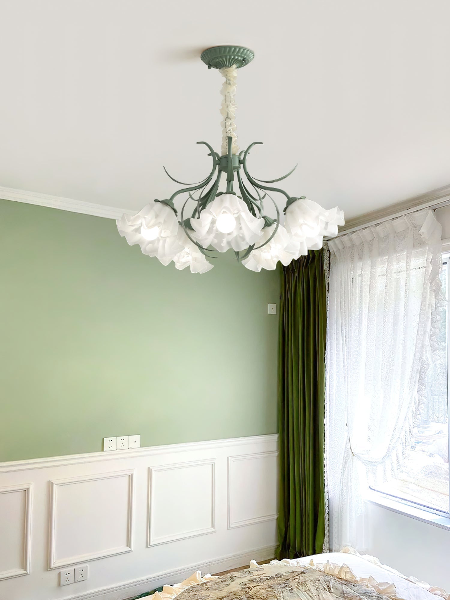 Lustra Chandelier Flower with Petals and Leaves - Letslighting