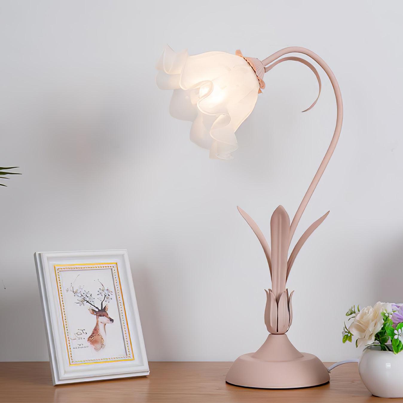 Zorien Acrylic Floral Table Lamp - Letslighting