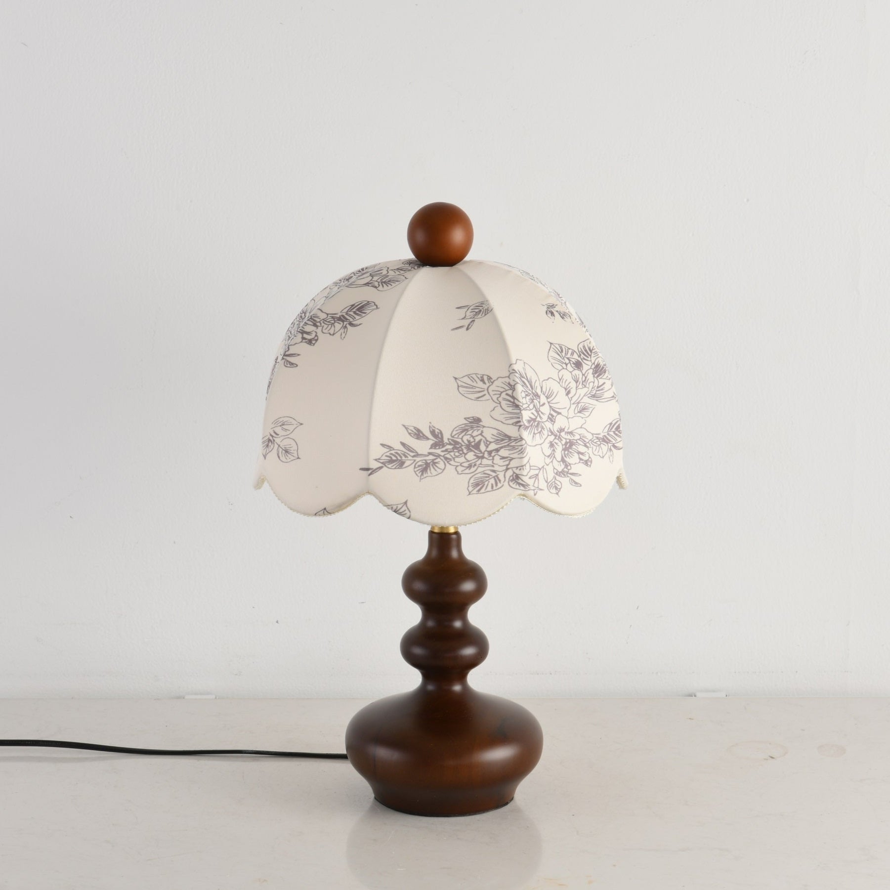 Clara Vintage Table Lamp - Letslighting