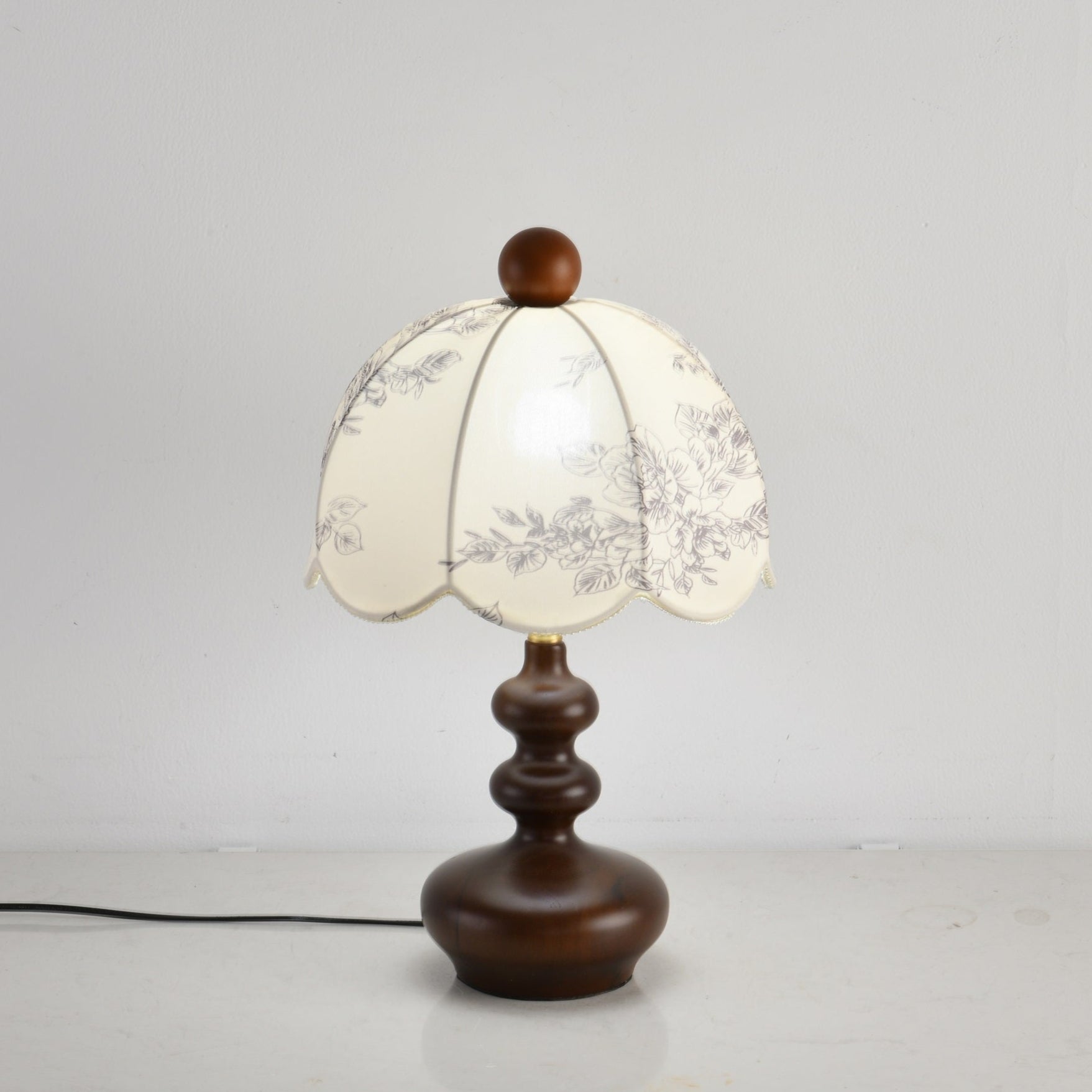 Clara Vintage Table Lamp - Letslighting