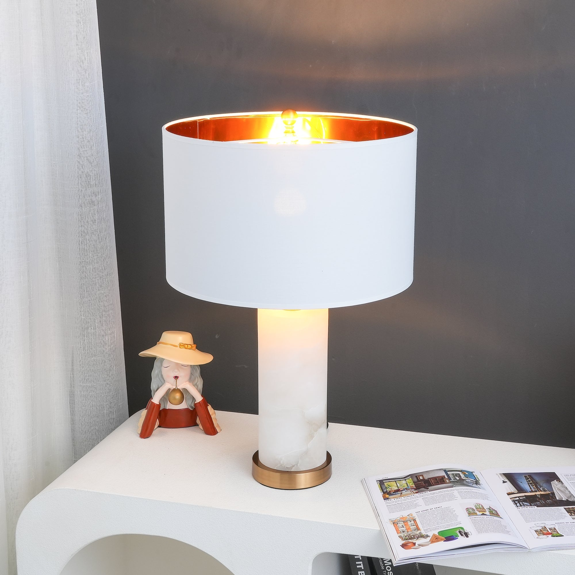 Zosilis Cylindrical Alabaster Table Lamp - Letslighting