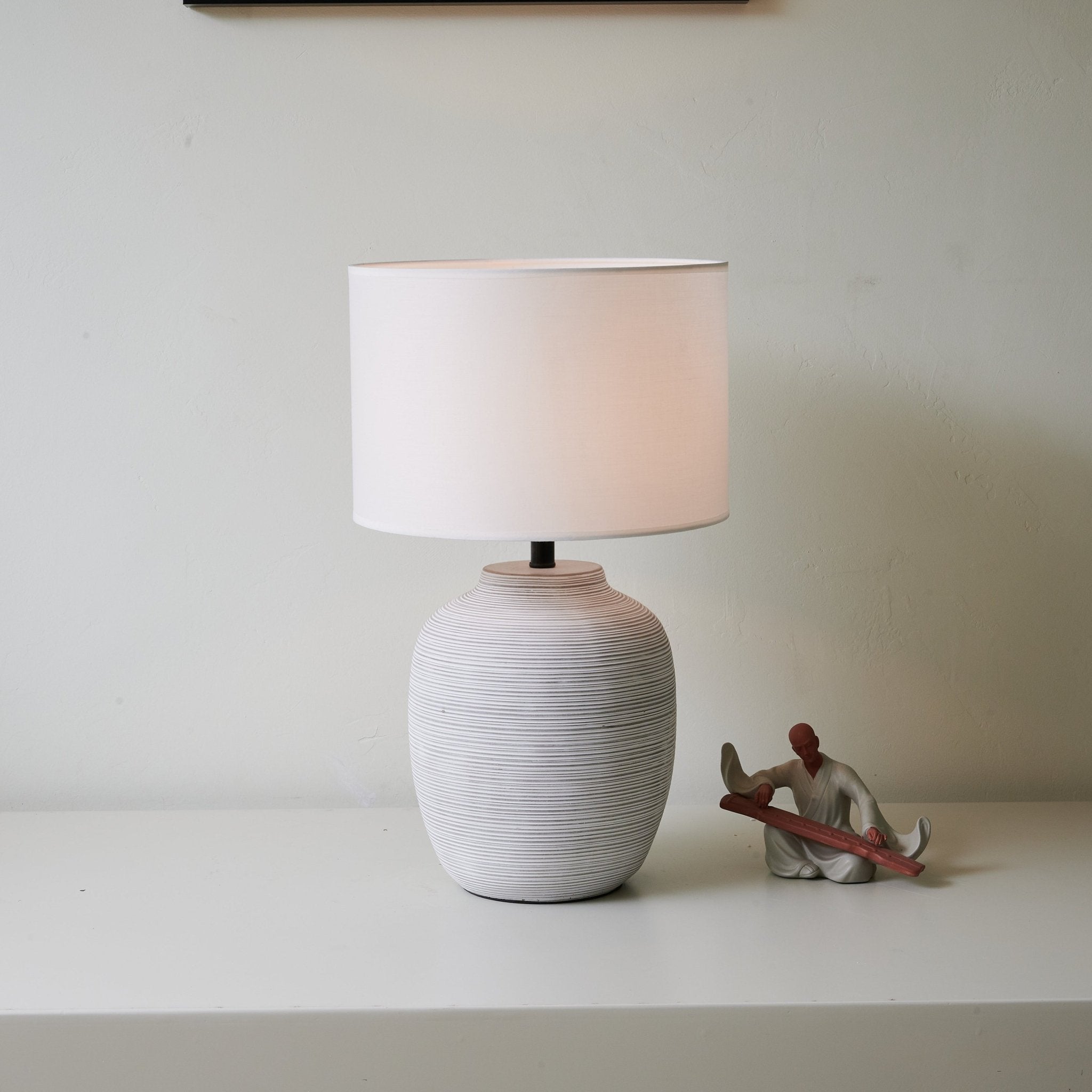 Edward Minimalist Ceramics Table Lamp - Letslighting