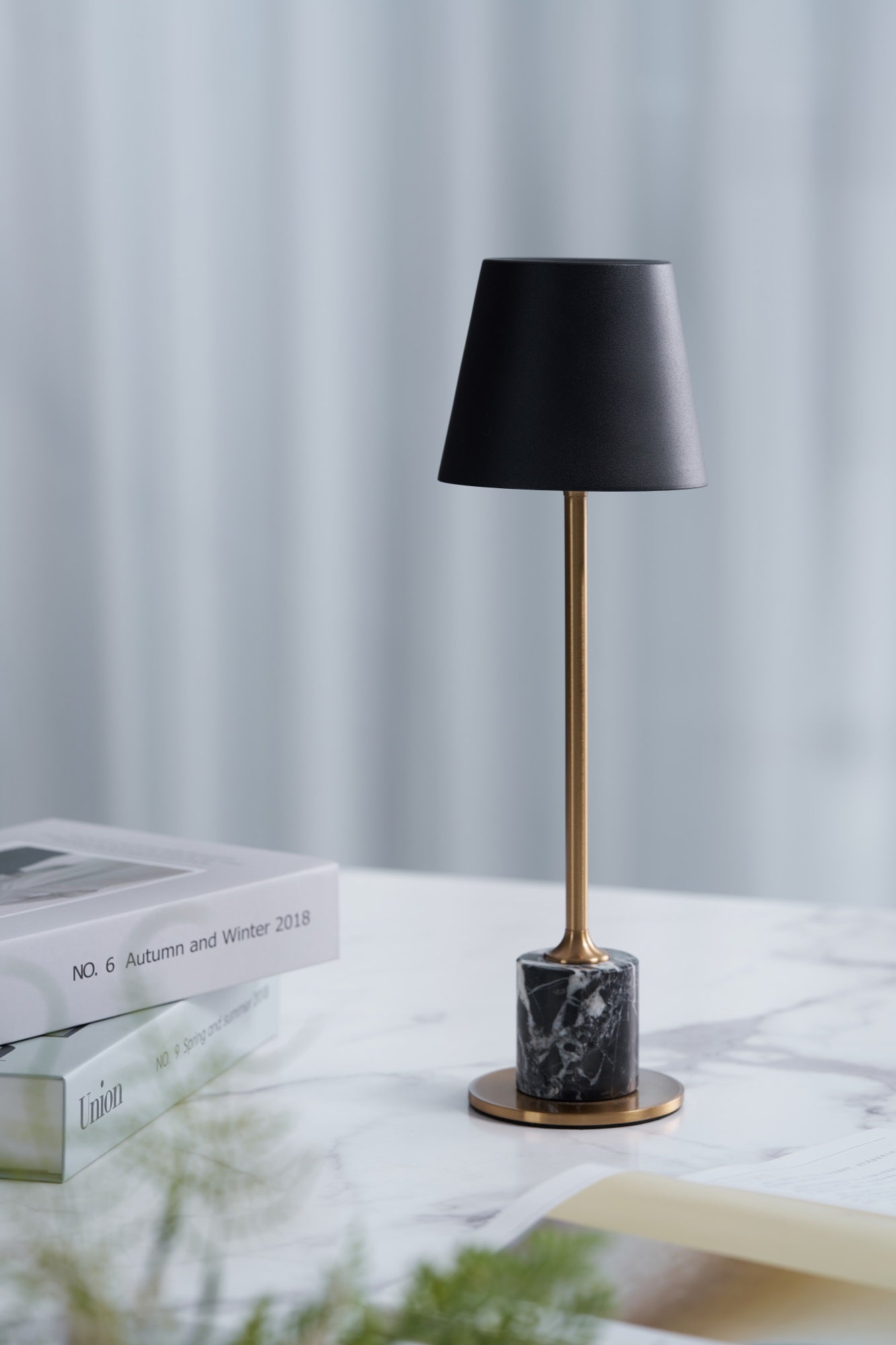 Penny Minimalist Table Lamp - Letslighting
