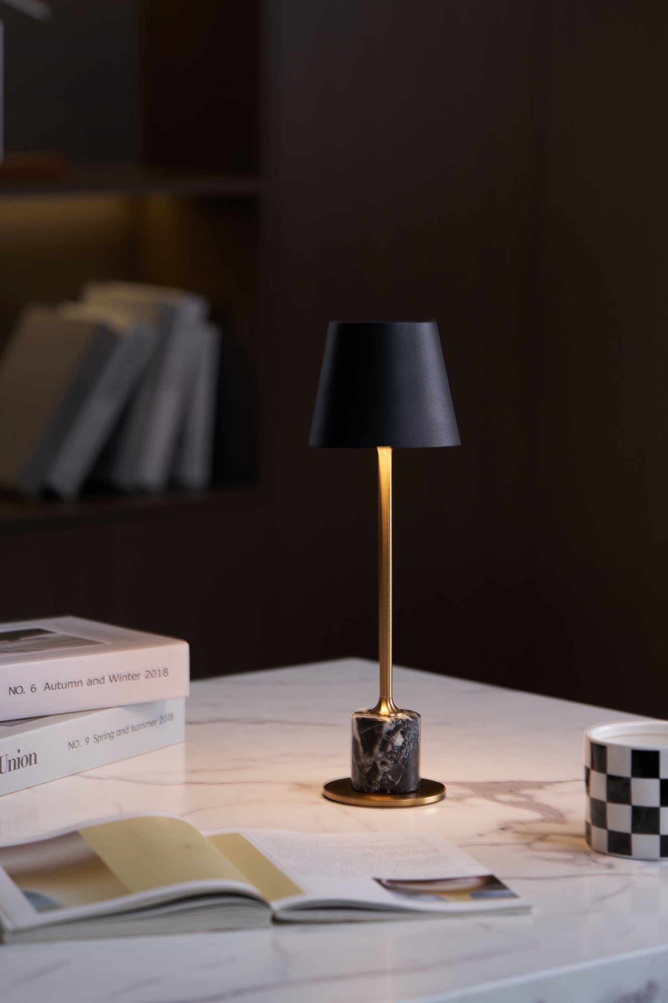 Penny Minimalist Table Lamp - Letslighting