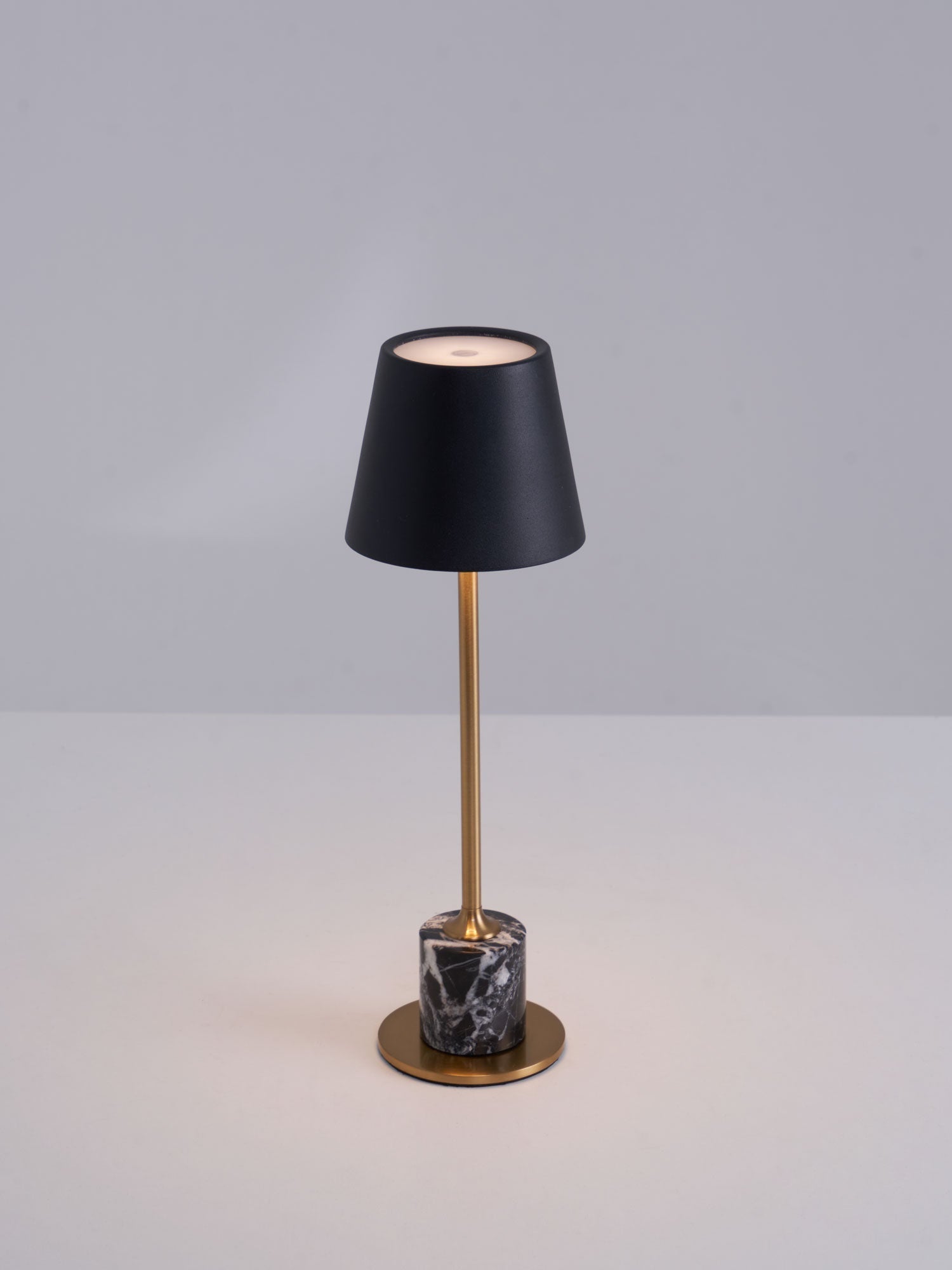 Penny Minimalist Table Lamp - Letslighting