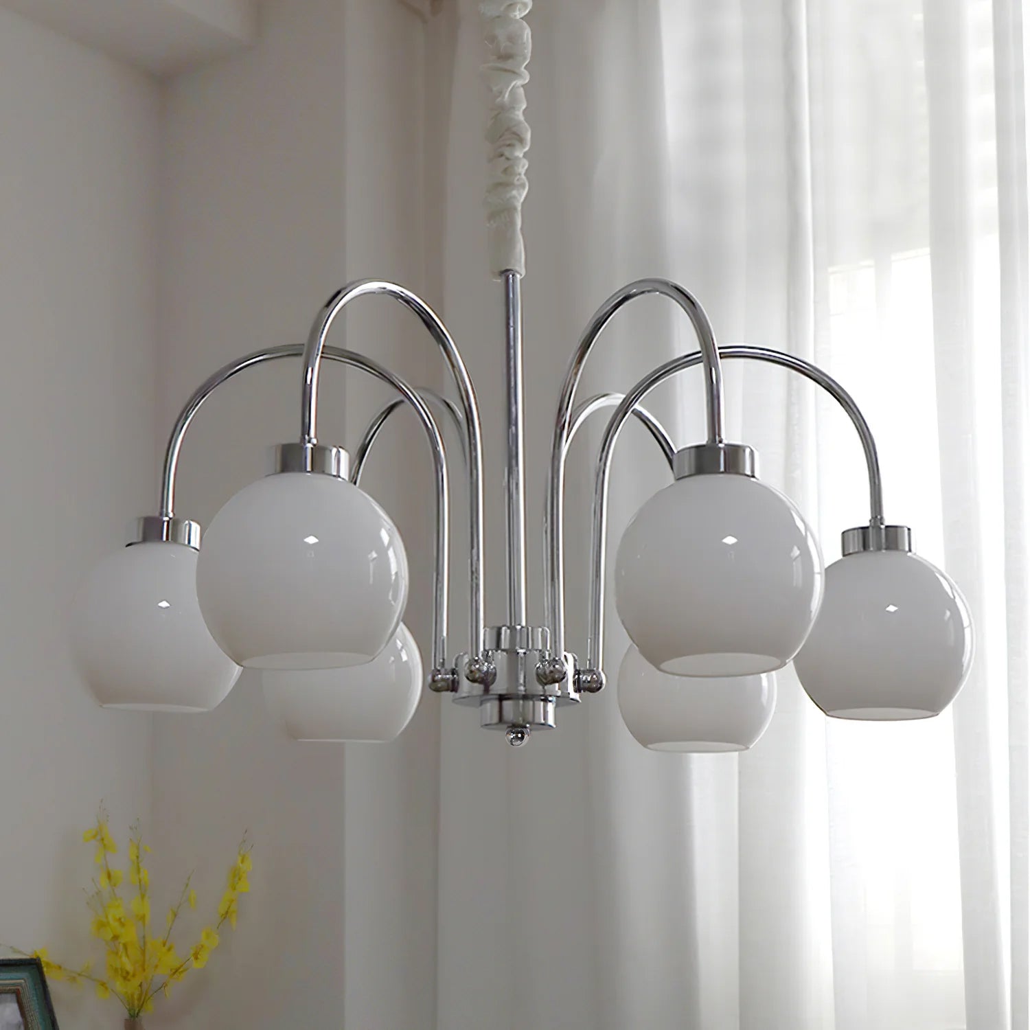 Lustra Chandelier Yellow Glass Globes - Letslighting