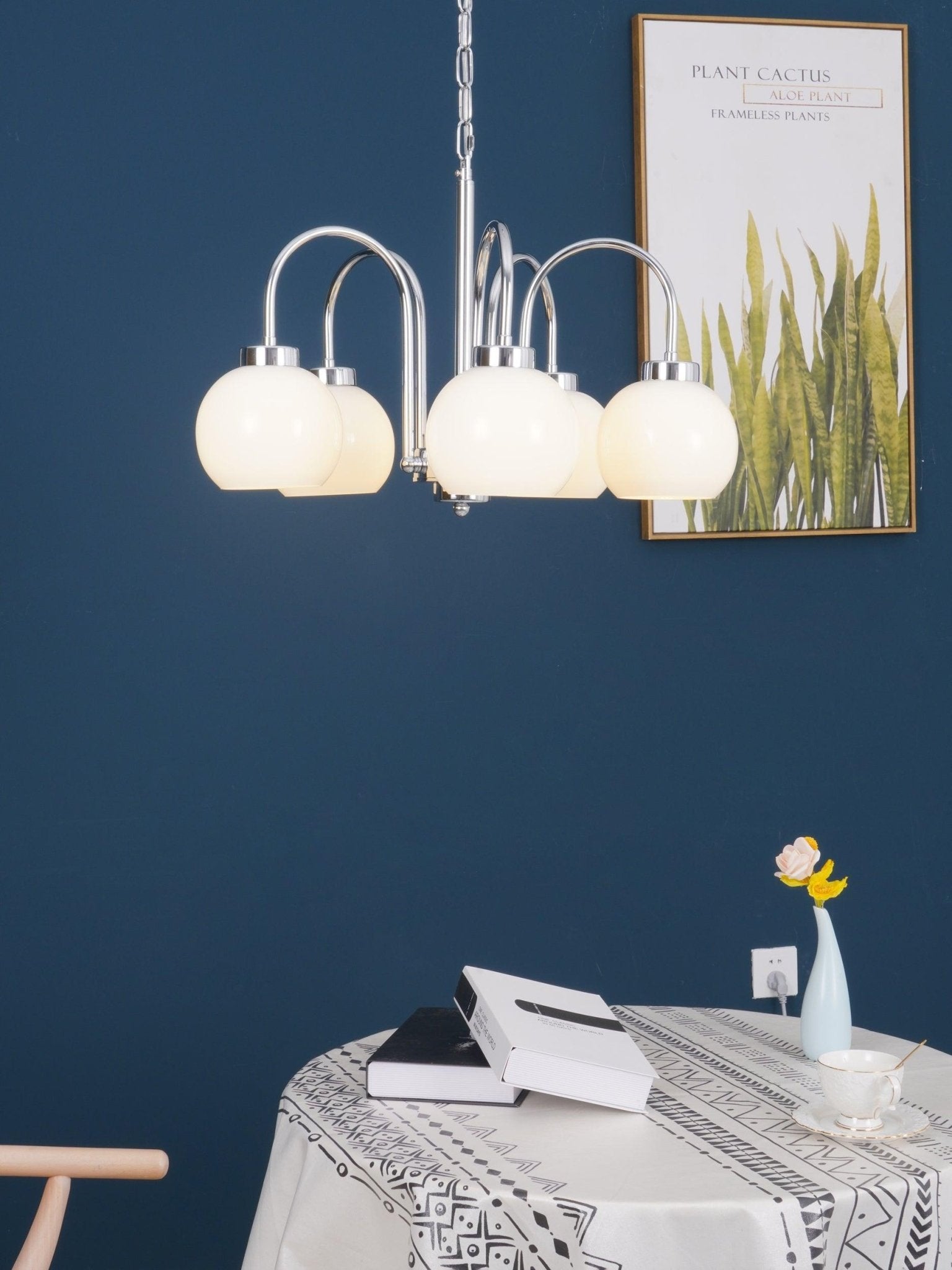 Lustra Chandelier Yellow Glass Globes - Letslighting