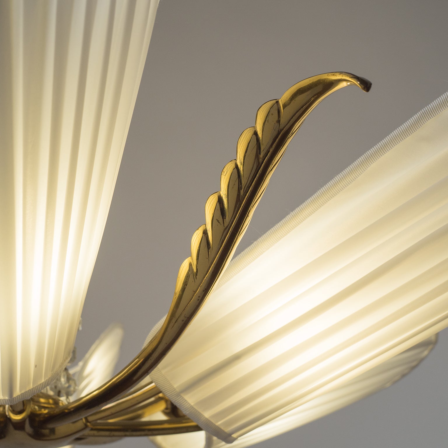 Arsole Individual Creativity Fabric Crystal Chandelier - Letslighting