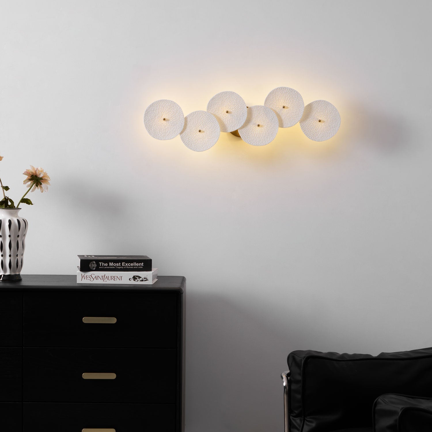 Jesse Elegance Nordic Art Petal Wall Lamp - Letslighting