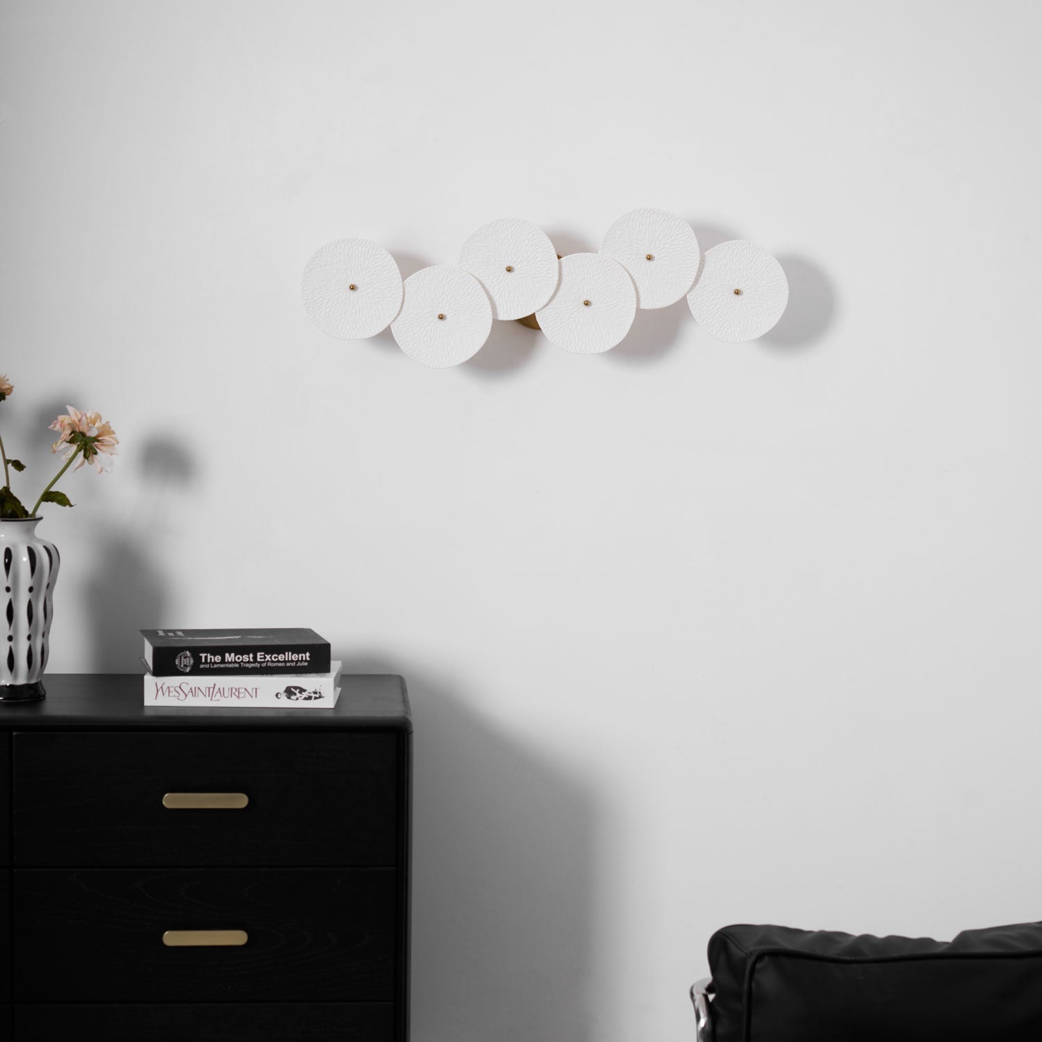 Jesse Elegance Nordic Art Petal Wall Lamp - Letslighting