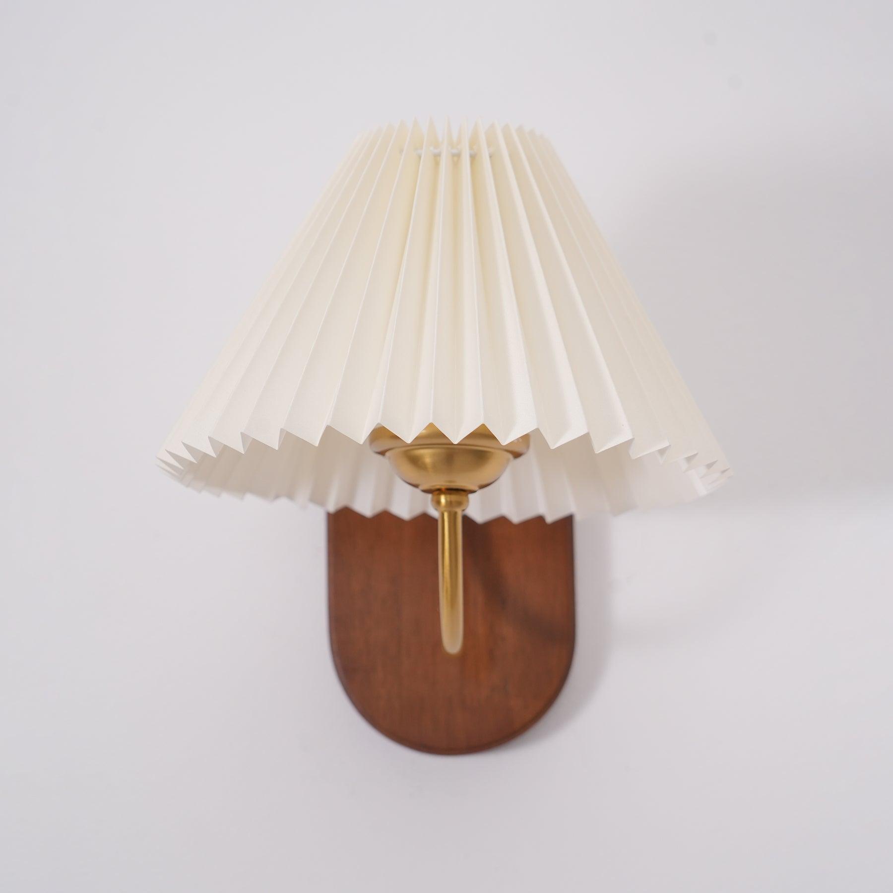 Solenne Vintage Pleated Shade Wall Lamp - Letslighting