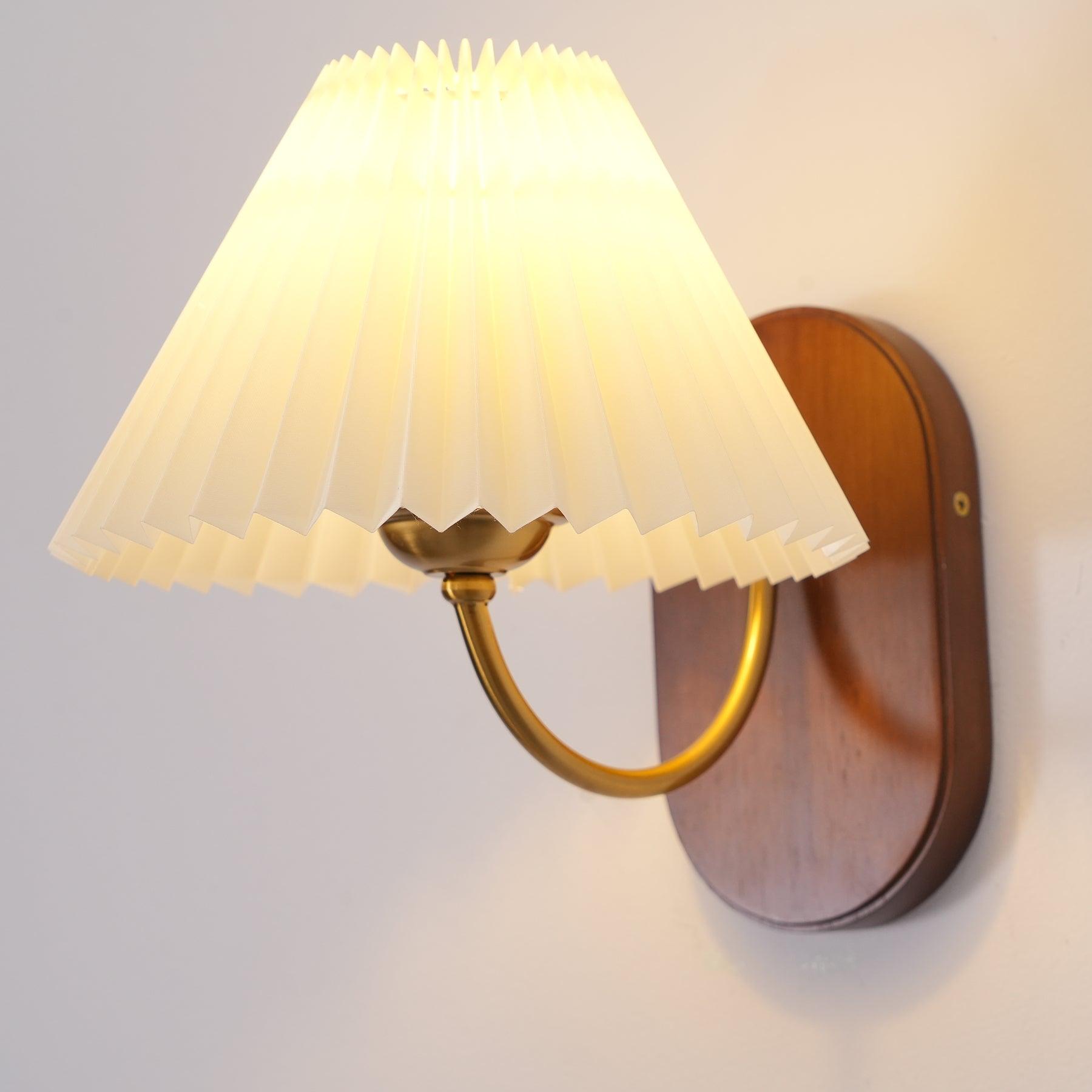 Solenne Vintage Pleated Shade Wall Lamp - Letslighting