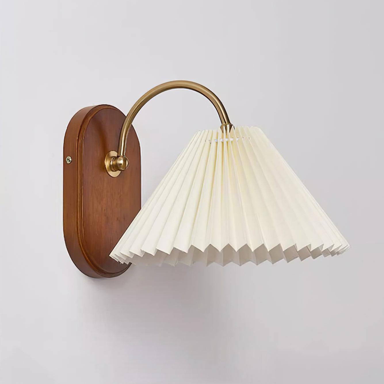 Solenne Vintage Pleated Shade Wall Lamp - Letslighting