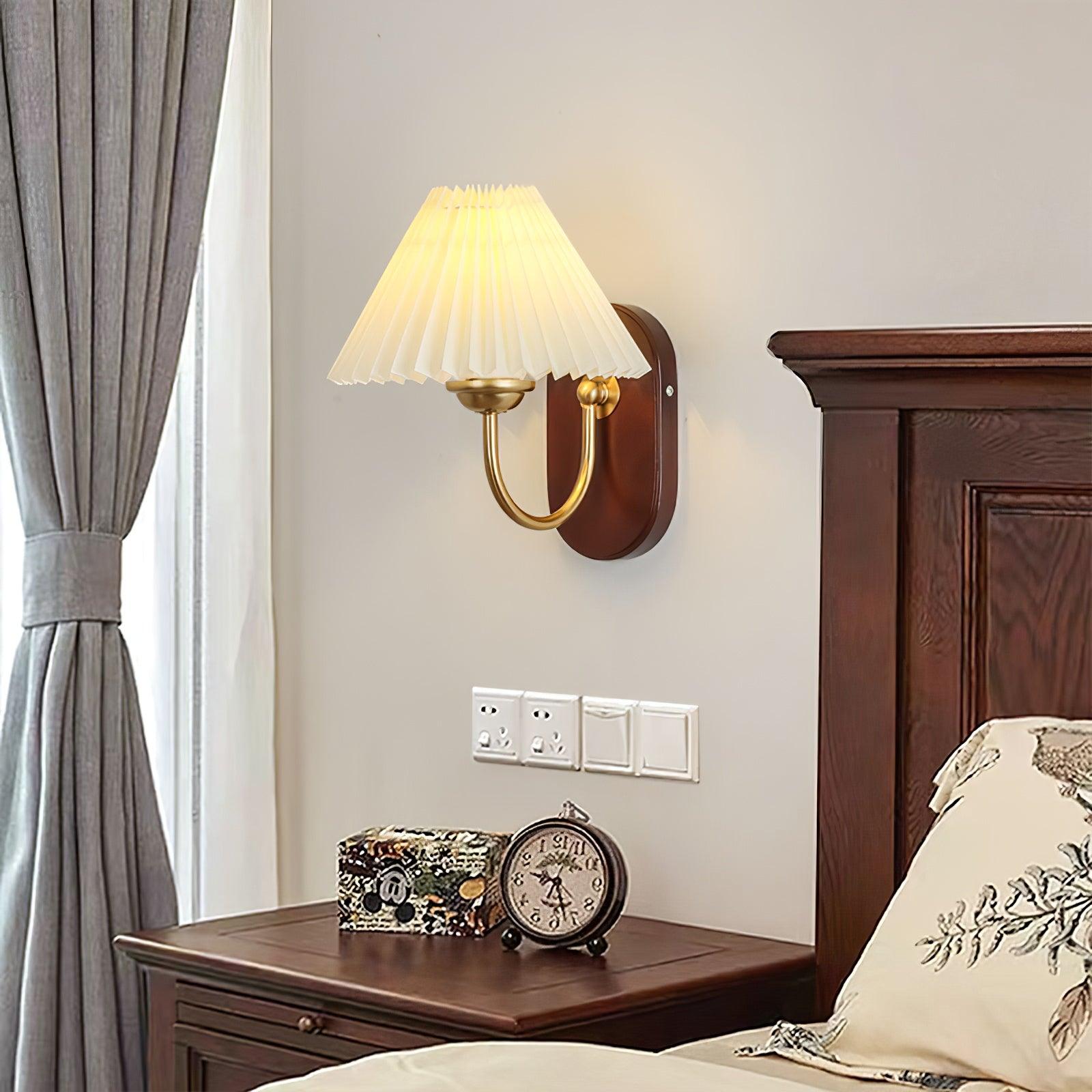 Solenne Vintage Pleated Shade Wall Lamp - Letslighting
