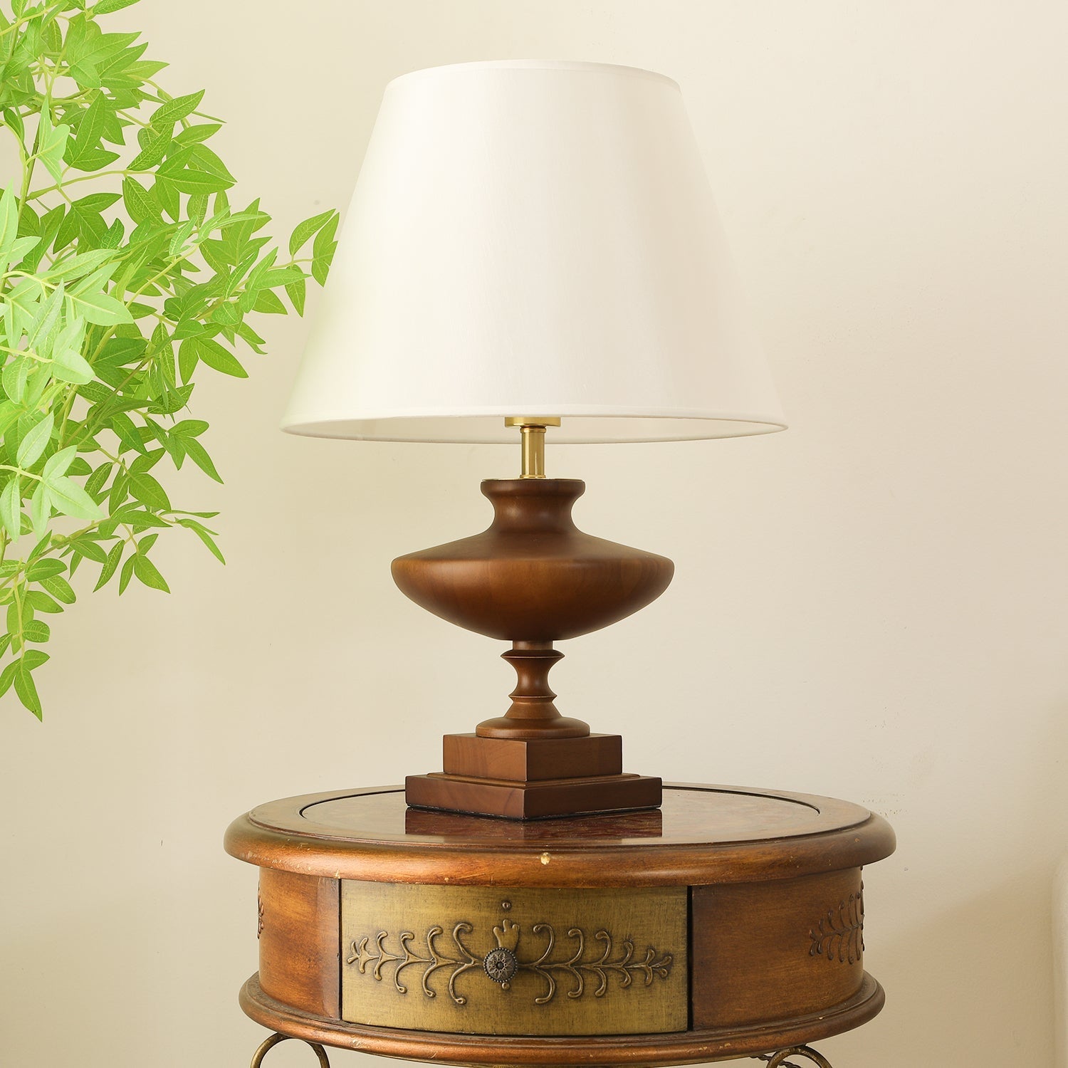 Liorat Wood & Fabric Table Lamp - Letslighting
