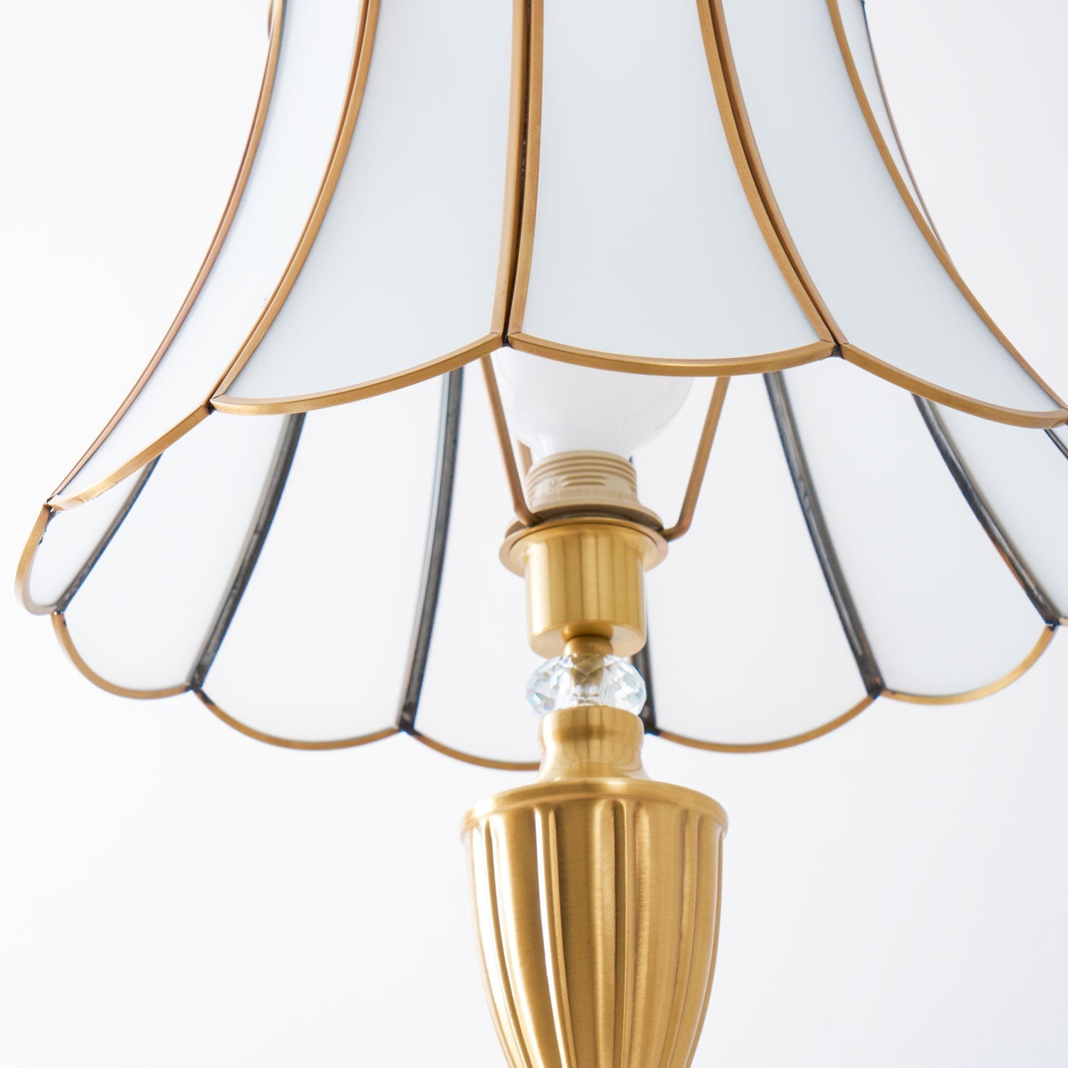 Quell Brass Luxury Floor Lamp - Letslighting