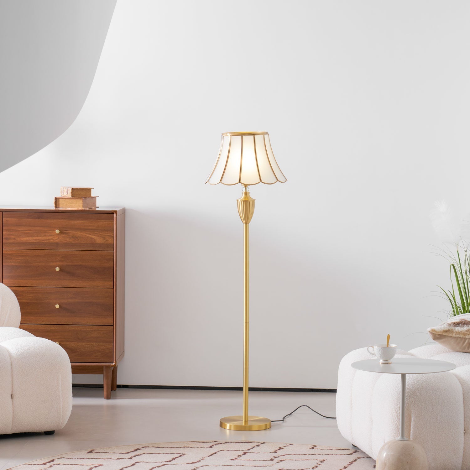 Quell Brass Luxury Floor Lamp - Letslighting