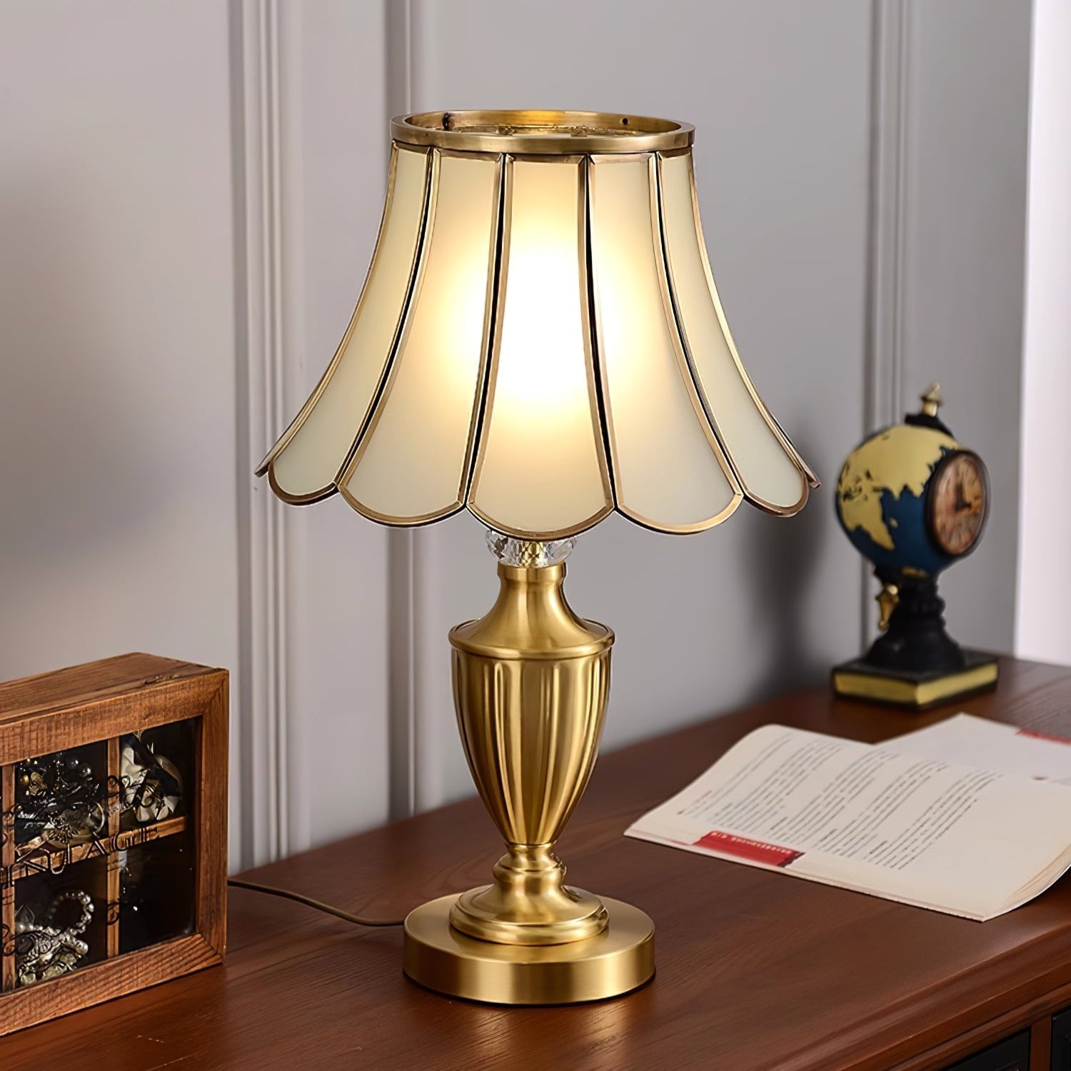 Valencia Brass & Glass Vintage Table Lamp - Letslighting