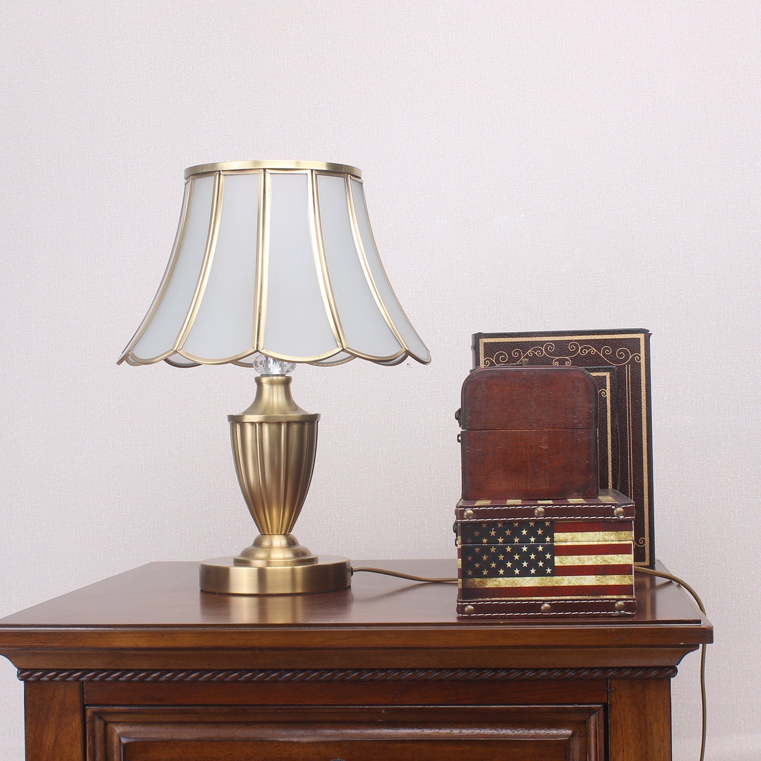 Valencia Brass & Glass Vintage Table Lamp - Letslighting