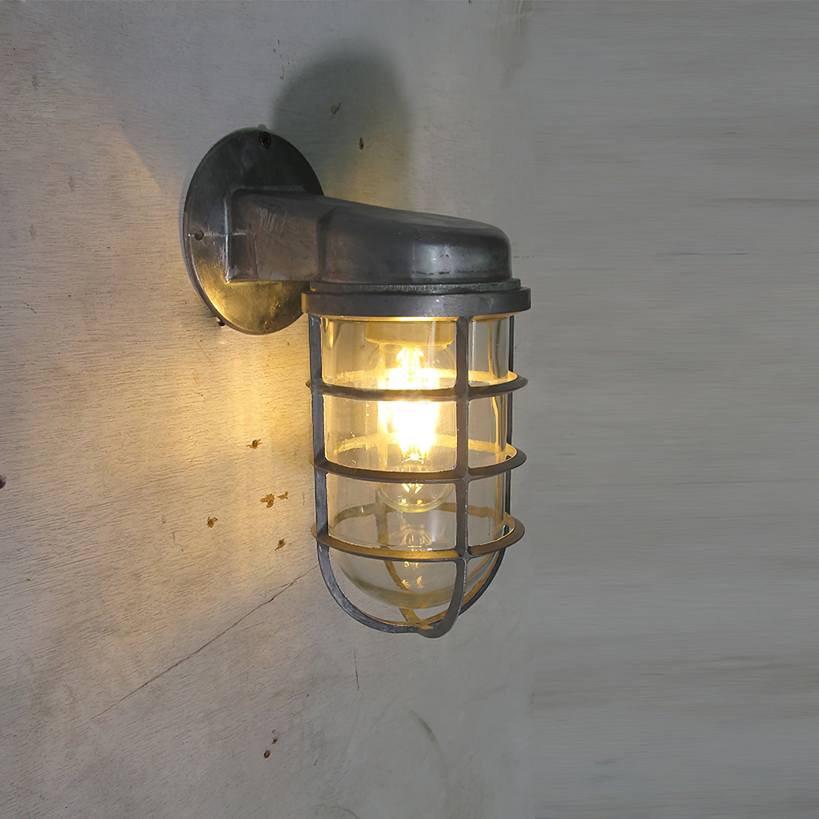 Ozorel Vintage Unique Glass Wall Lamp - Letslighting