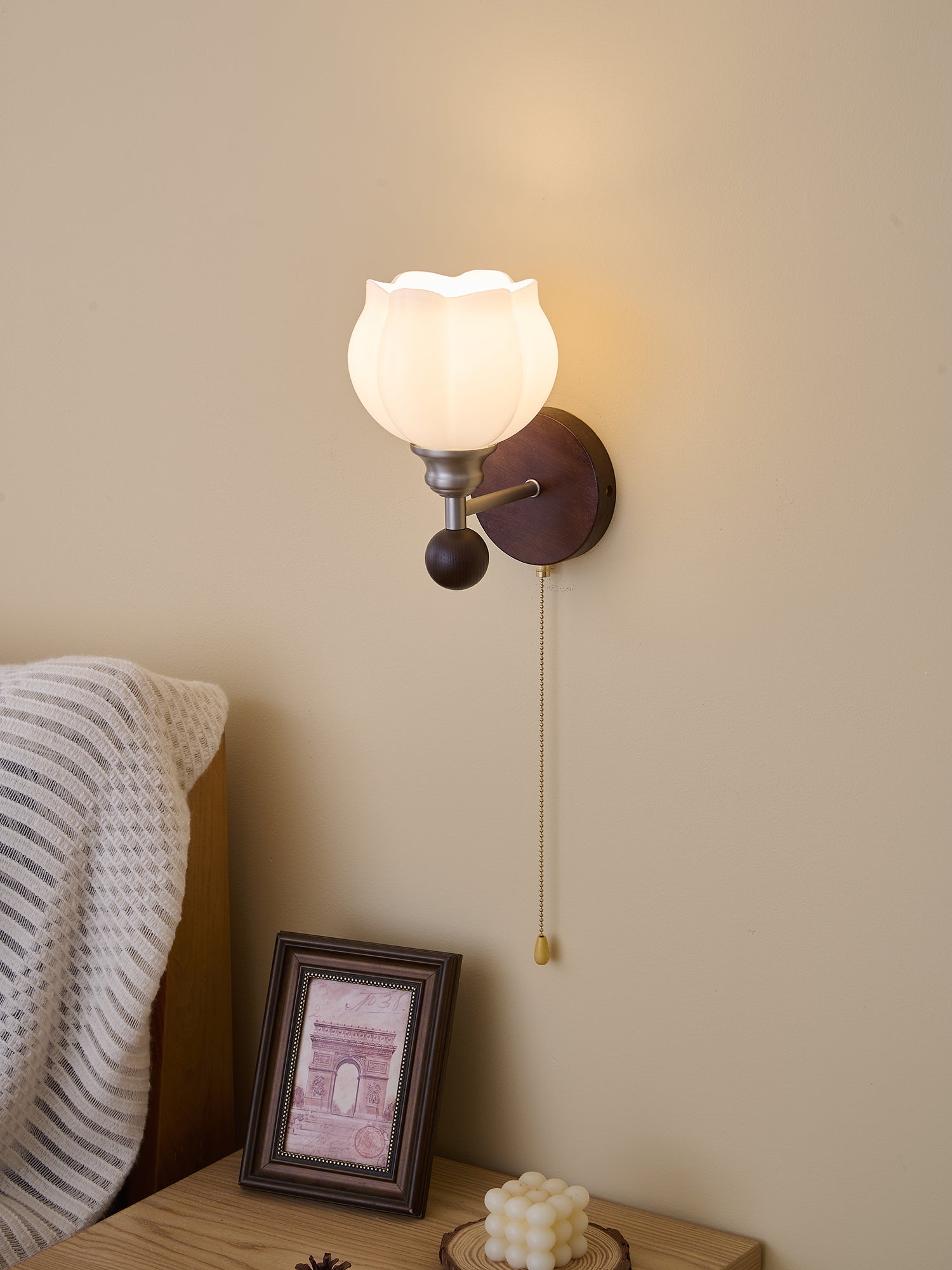 Lucille Elegance Classic Art Glass Wood Wall Lamp - Letslighting