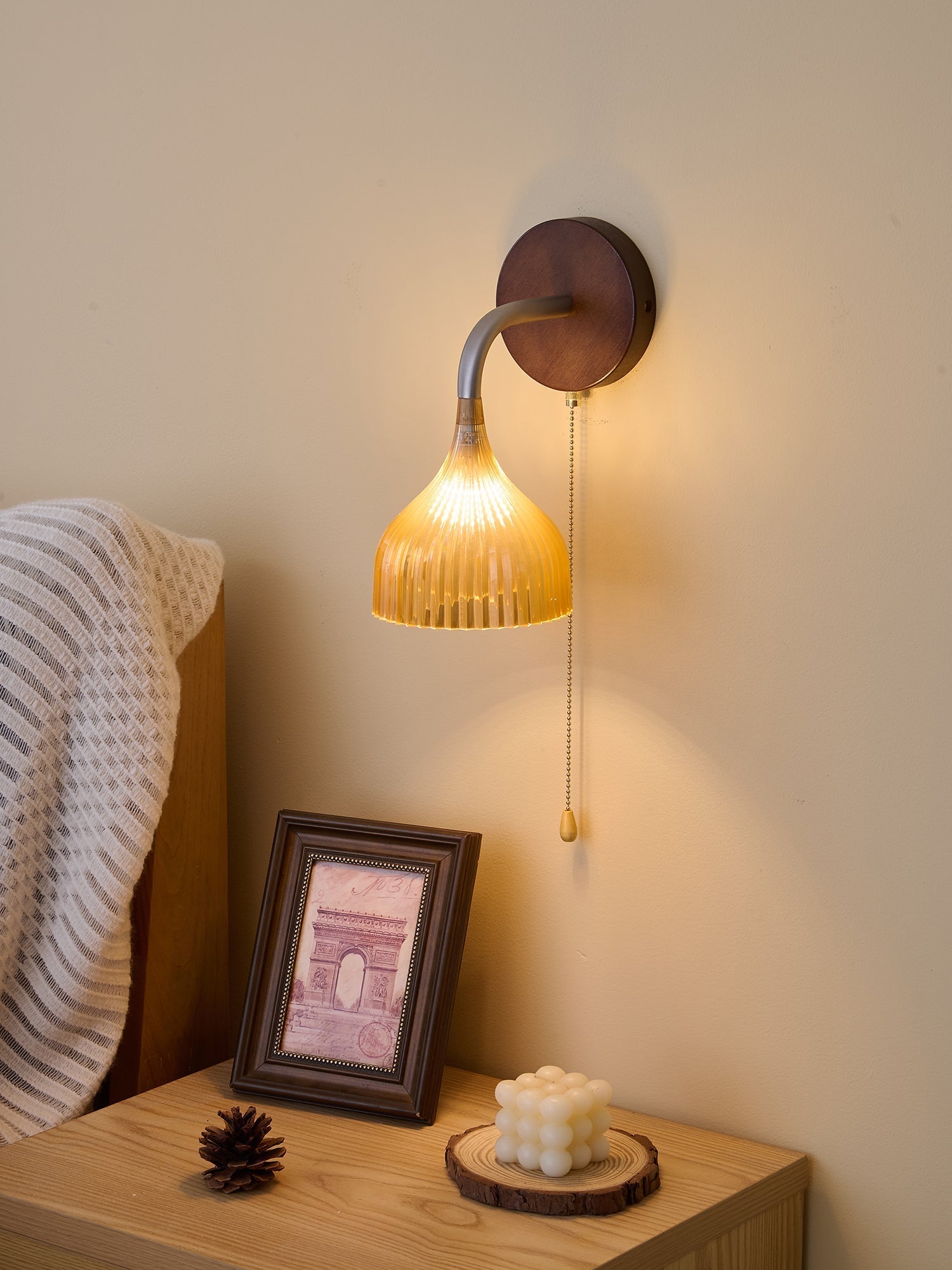 Cimararae Elegance Classic Wood Wall Lamp - Letslighting