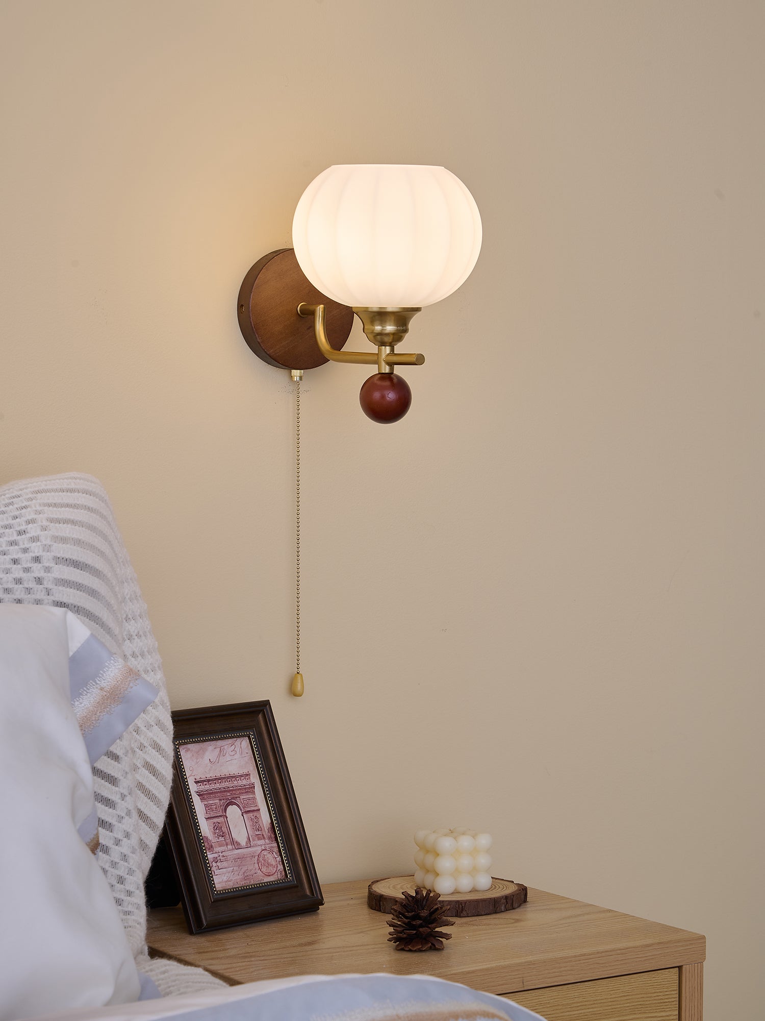 Bobble Premium Nordic Art Crest Glass Wood Wall Lamp - Letslighting