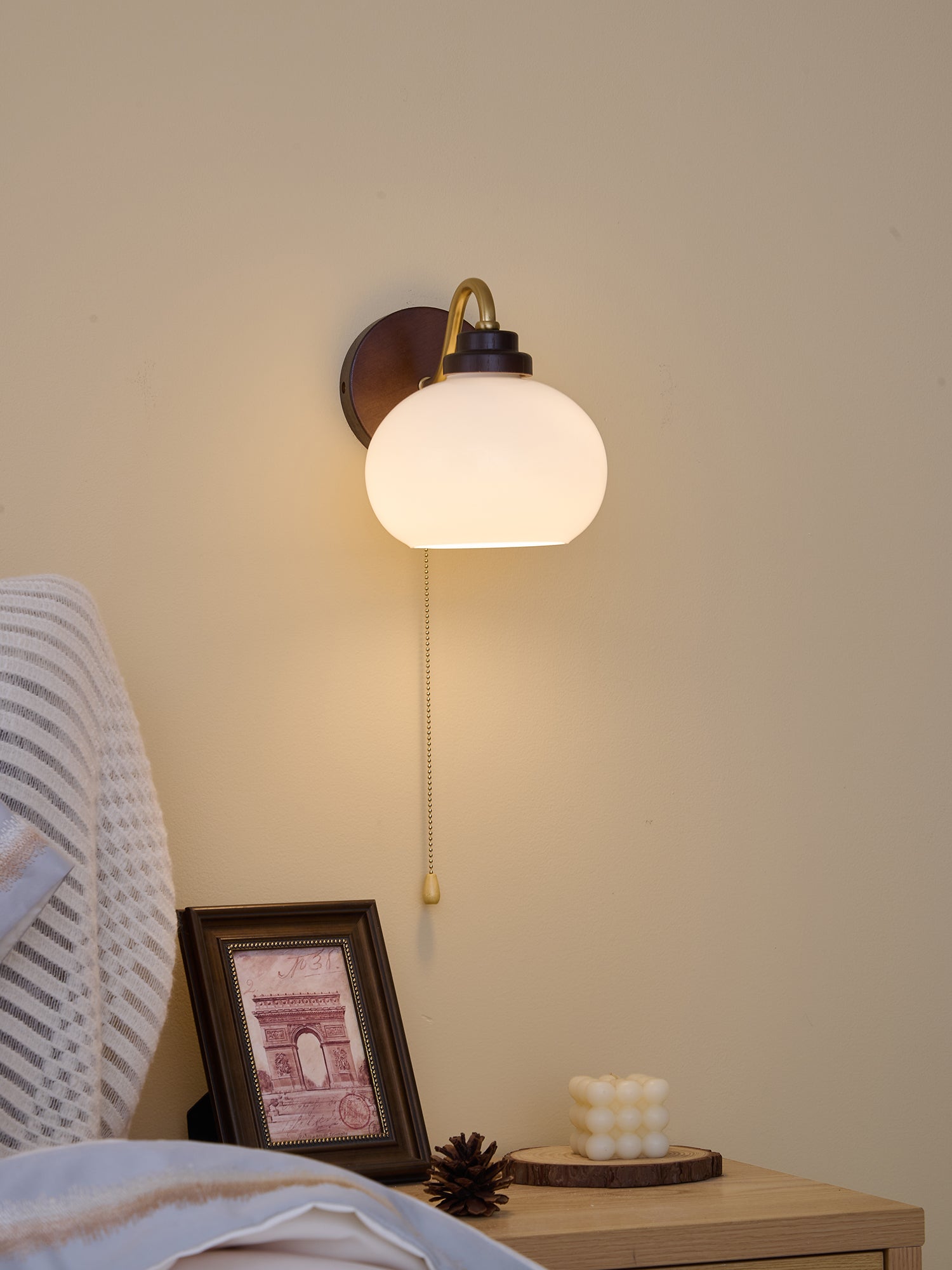 Bobble Premium Nordic Art Crest Glass Wood Wall Lamp - Letslighting
