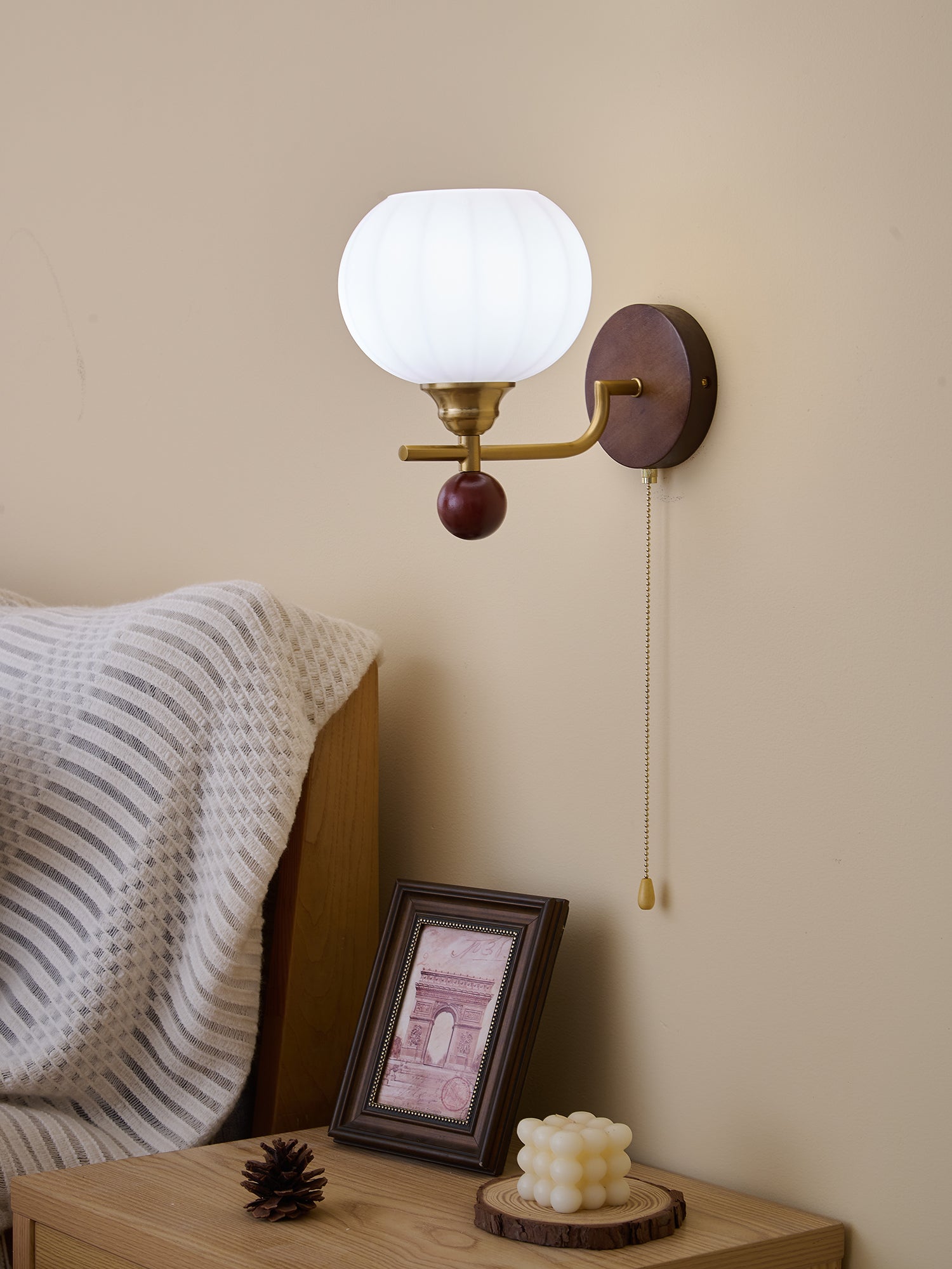 Bobble Premium Nordic Art Crest Glass Wood Wall Lamp - Letslighting