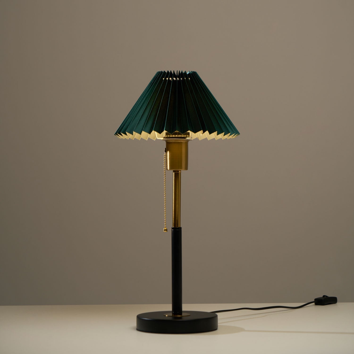 Madison Minimalist Ceramics Table Lamp - Letslighting