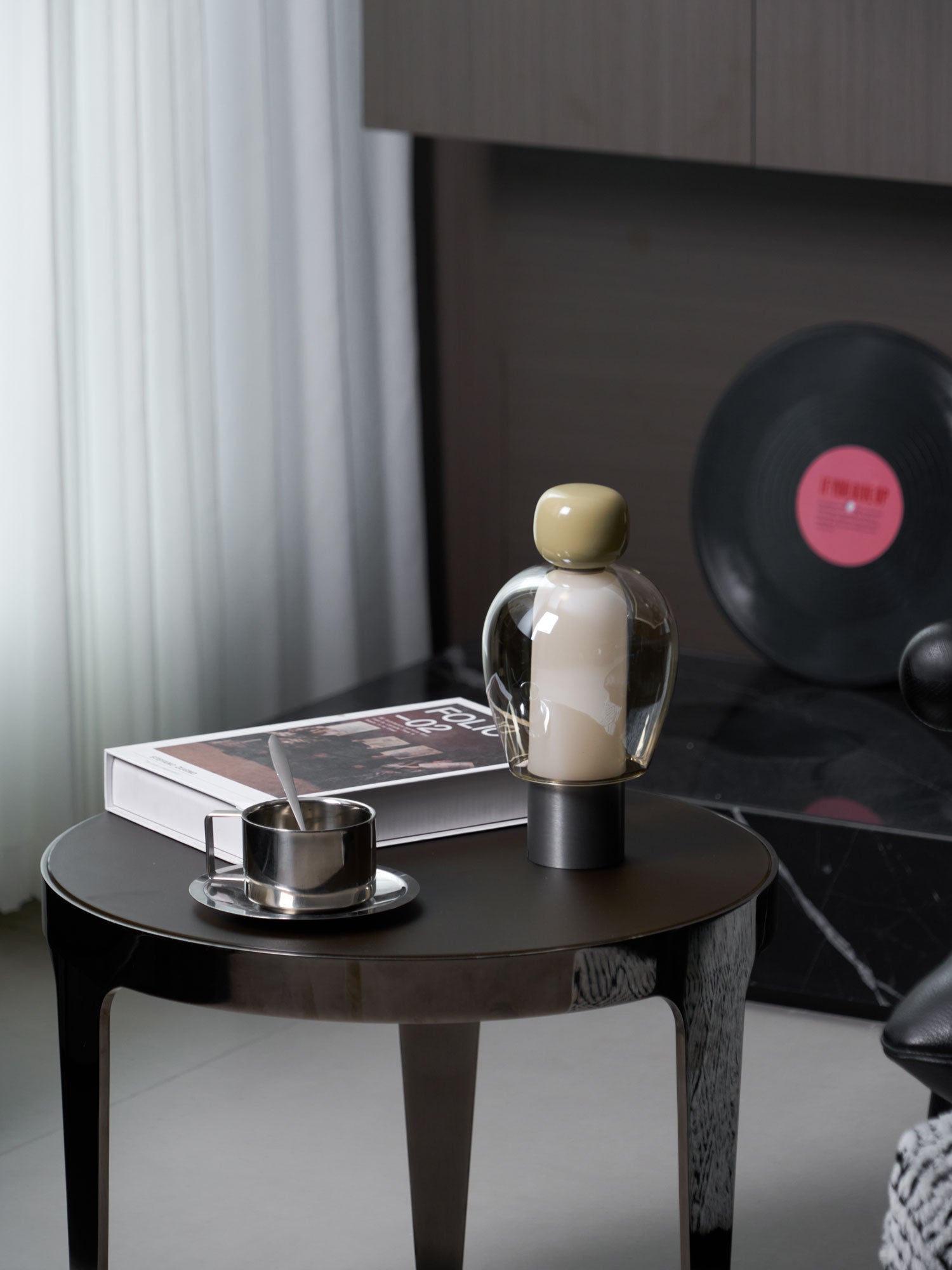 Nara Glass Artistic Table Lamp - Letslighting