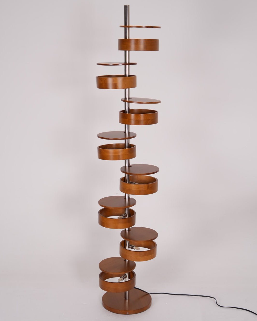 Lynix Wooden Floor Lamp - Letslighting