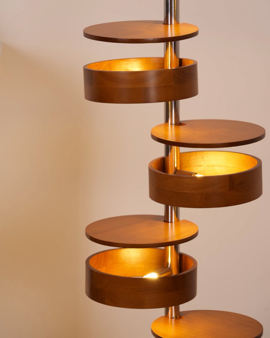 Lynix Wooden Floor Lamp - Letslighting