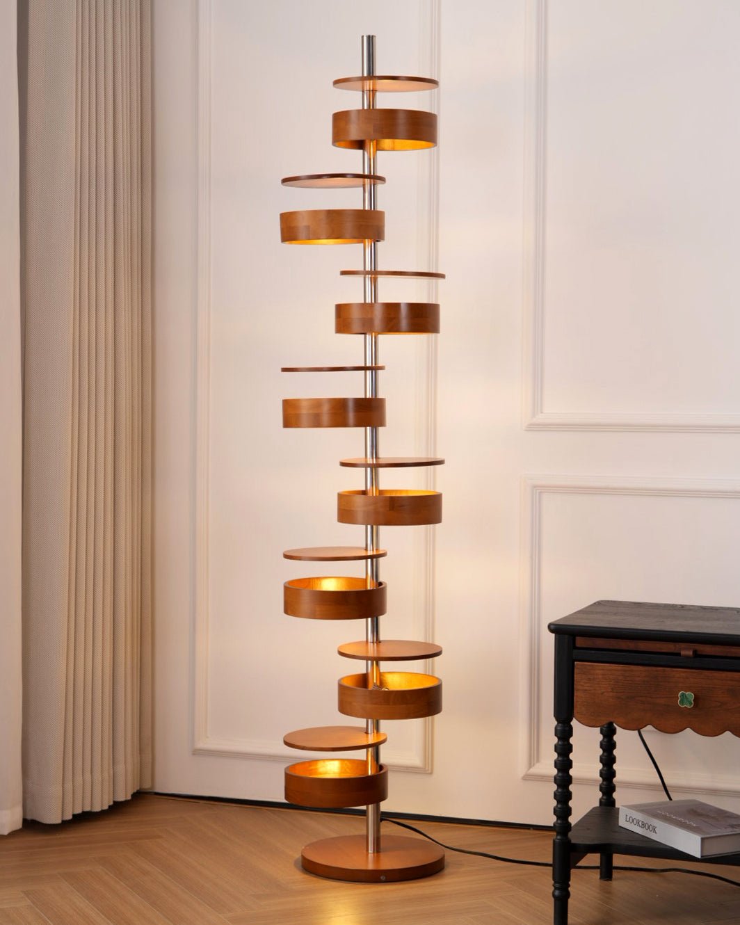 Lynix Wooden Floor Lamp - Letslighting