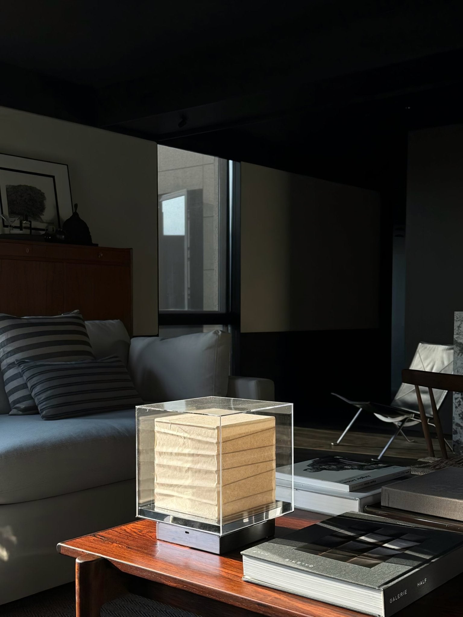 Lumo Cube Table Lamp - Letslighting