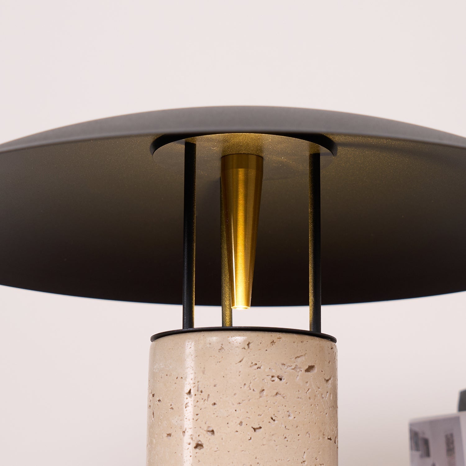 Eltheiel Disc-Pillar Travertine Table Lamp - Letslighting