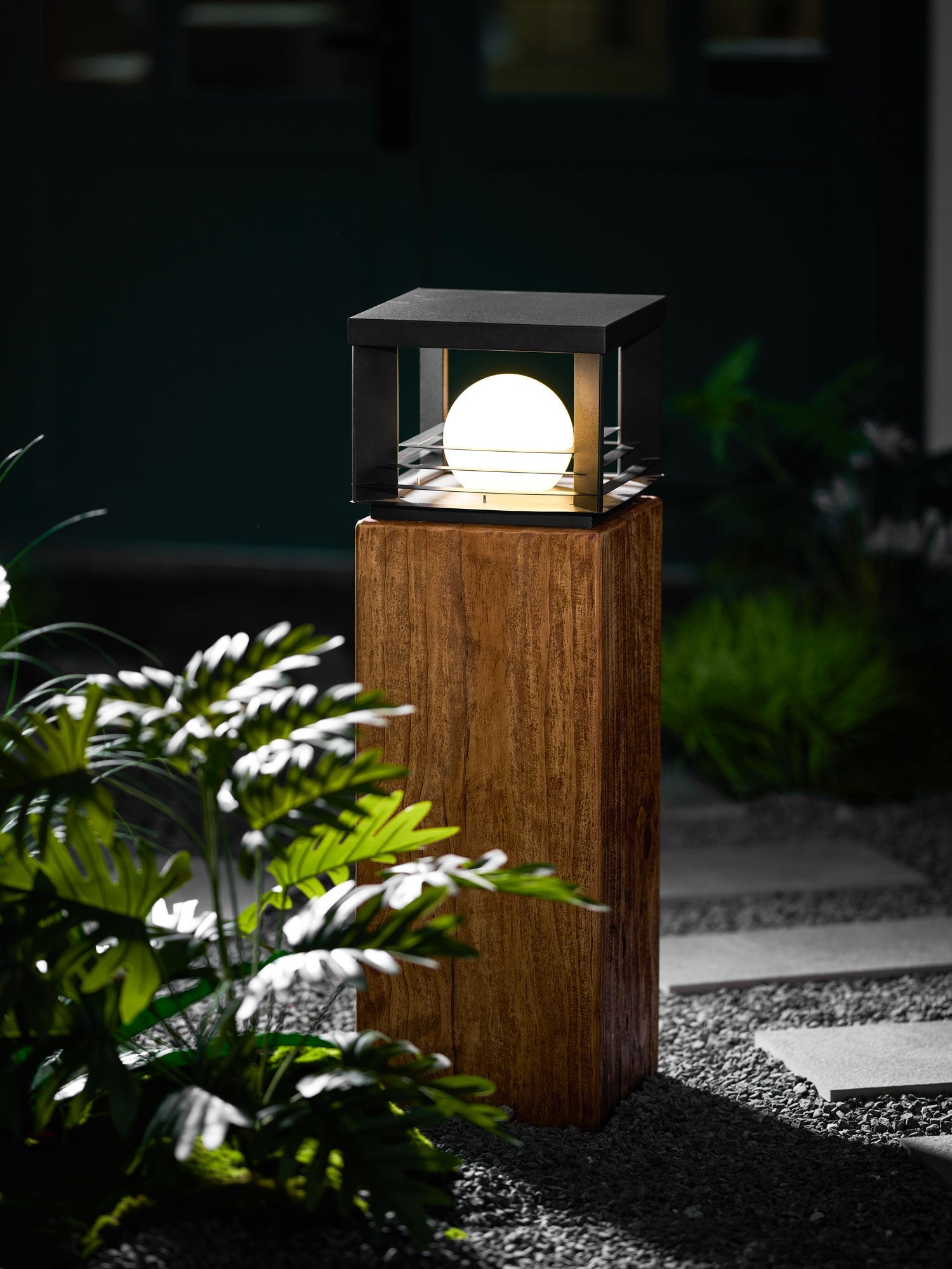 Lunar Crate Outdoor Lamp - Letslighting