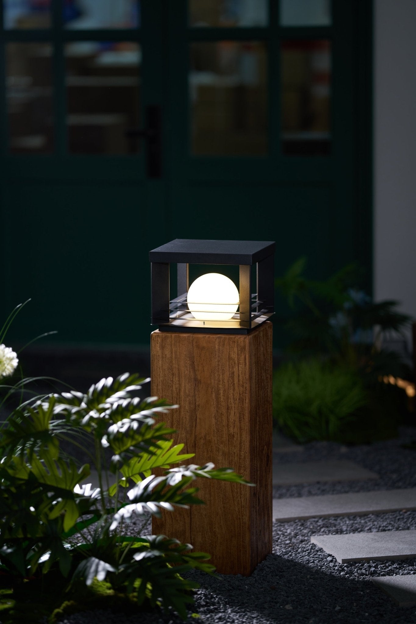 Lunar Crate Outdoor Lamp - Letslighting