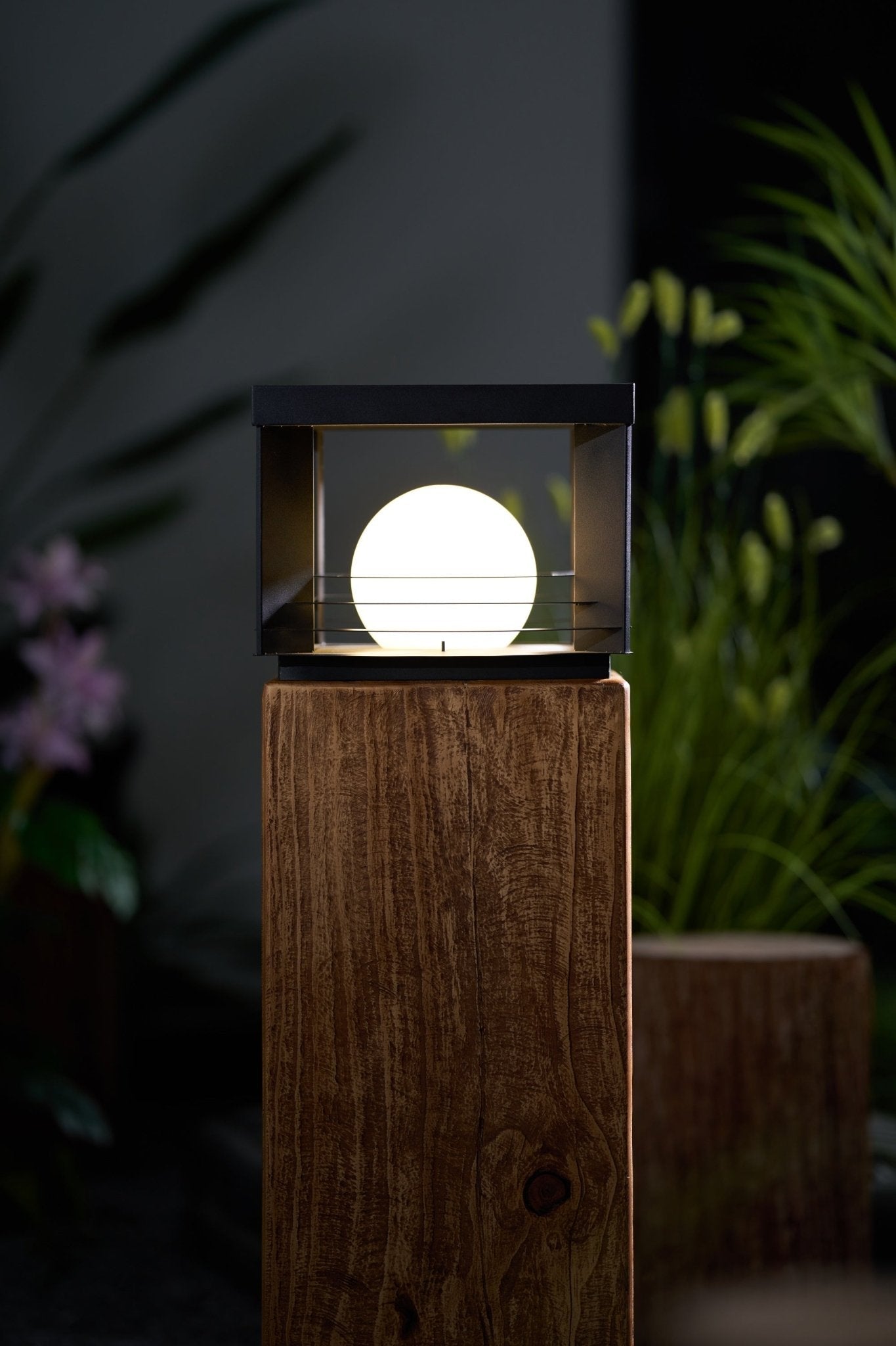 Lunar Crate Outdoor Lamp - Letslighting