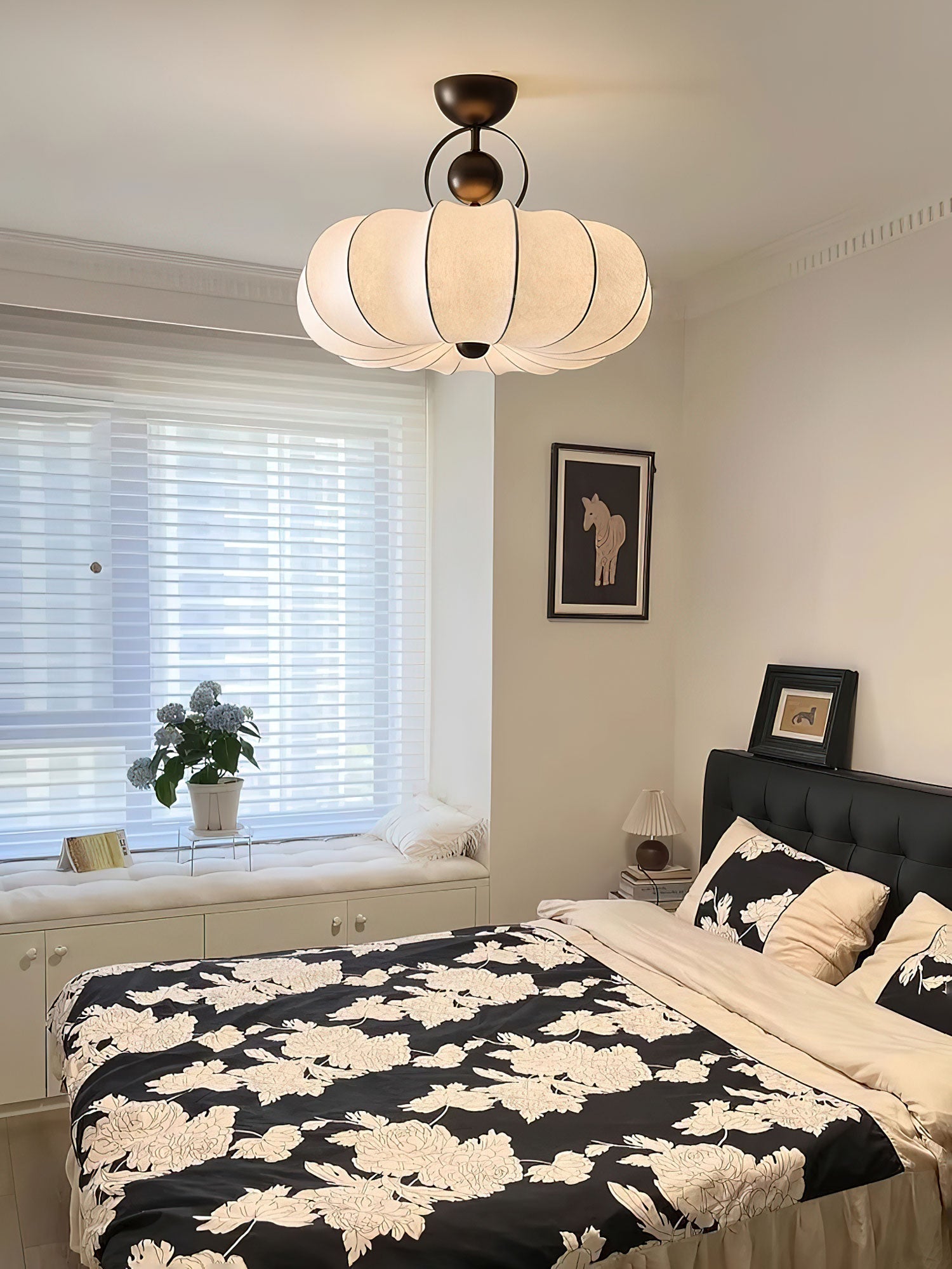 Yunshui Petal Fabric Bronze Pendant Light - Letslighting