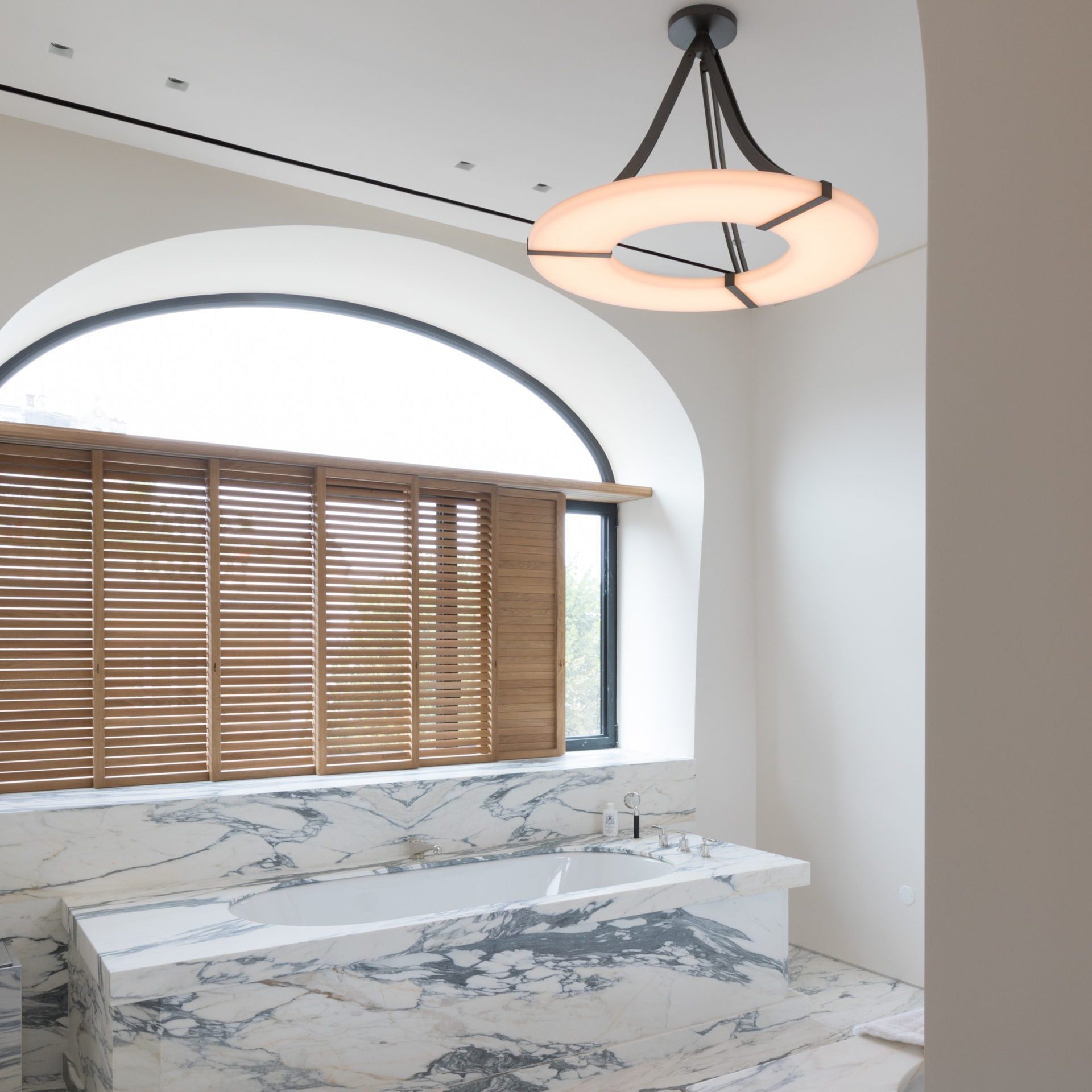 Elirionis Modern Minimalist Alabaster Chandelier - Letslighting