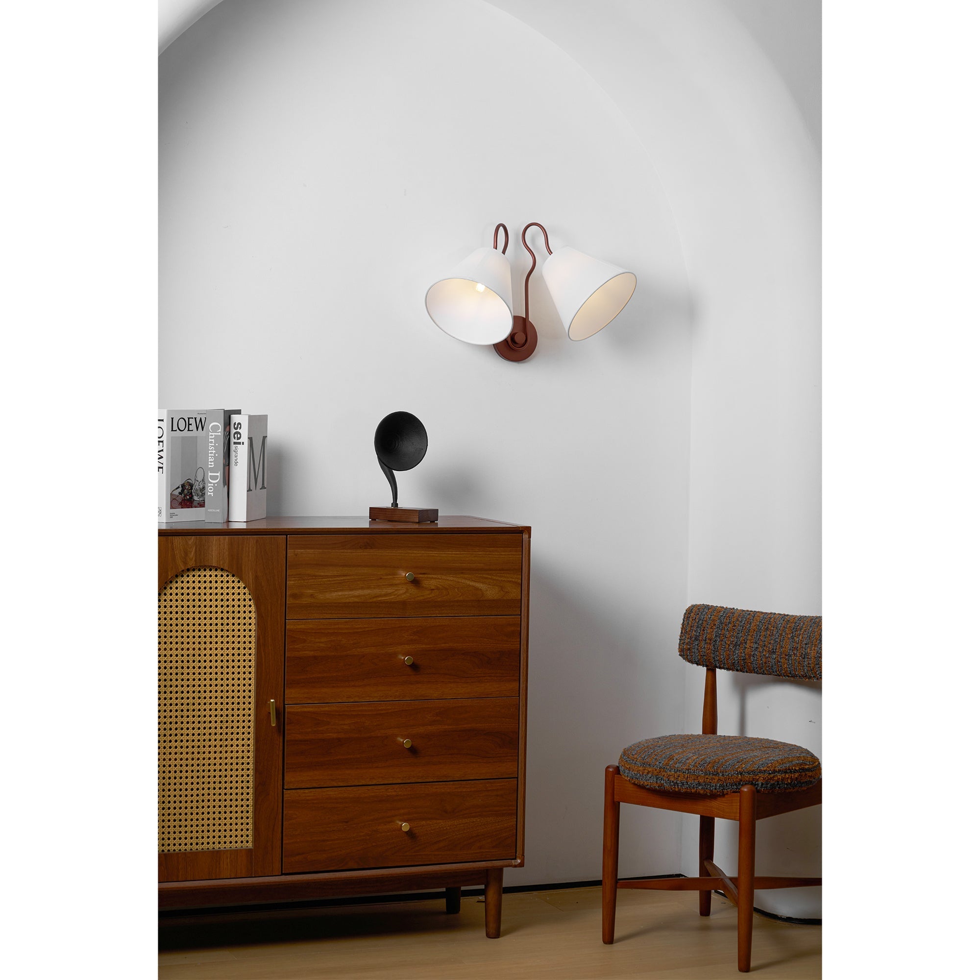 Elthayra Vintage Industrial Fabric Wall Lamp - Letslighting