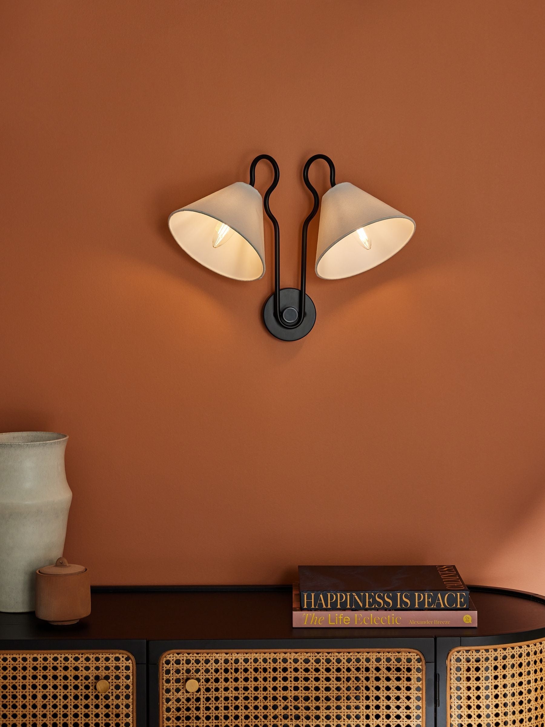 Elthayra Vintage Industrial Fabric Wall Lamp - Letslighting