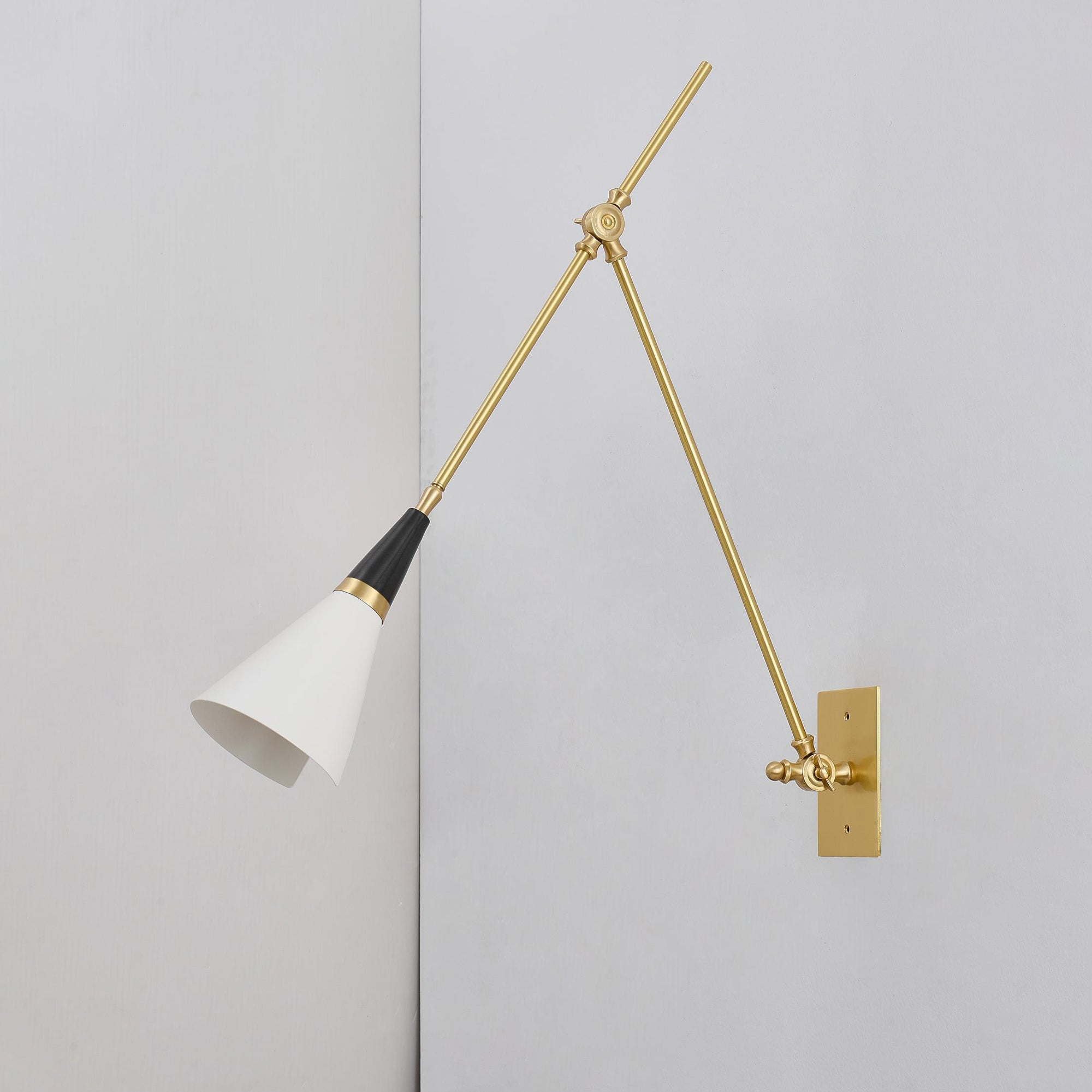 Ersila Modern Minimalist Brass Wall Lamp - Letslighting