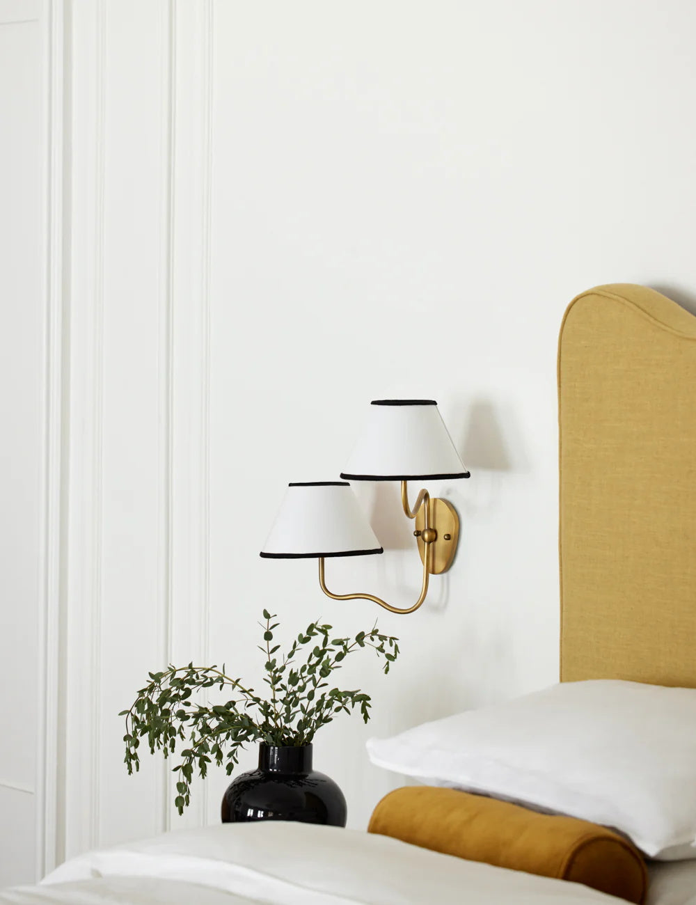 Evynor Vintage Industrial Brass Fabric Wall Lamp - Letslighting