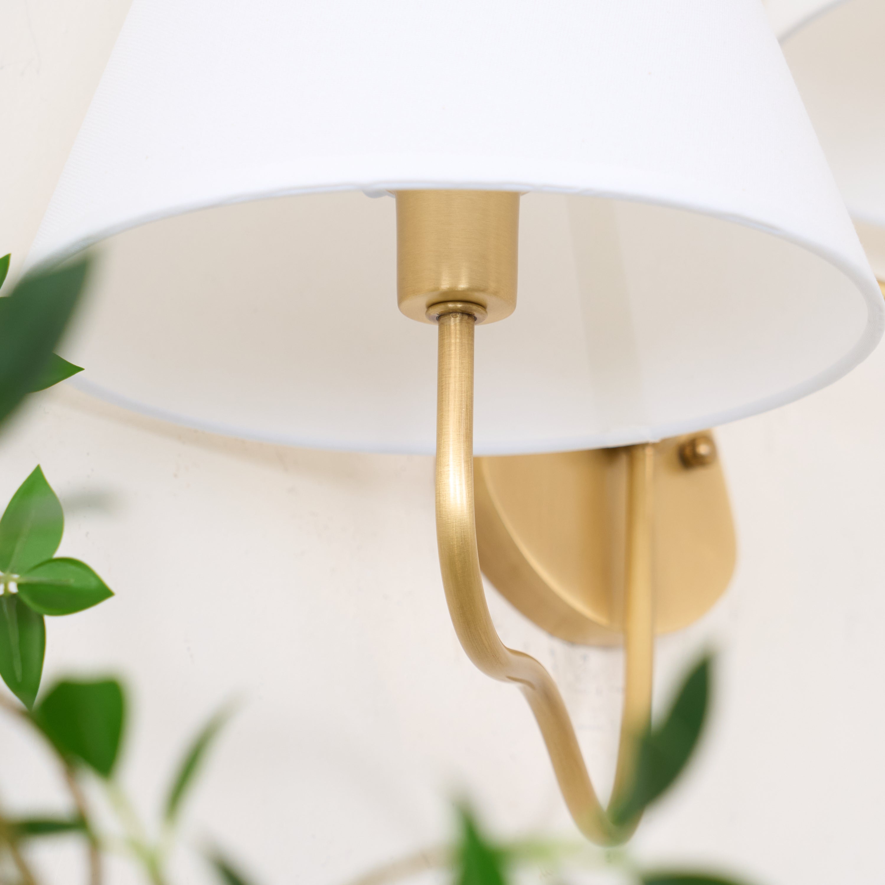 Evynor Vintage Industrial Brass Fabric Wall Lamp - Letslighting