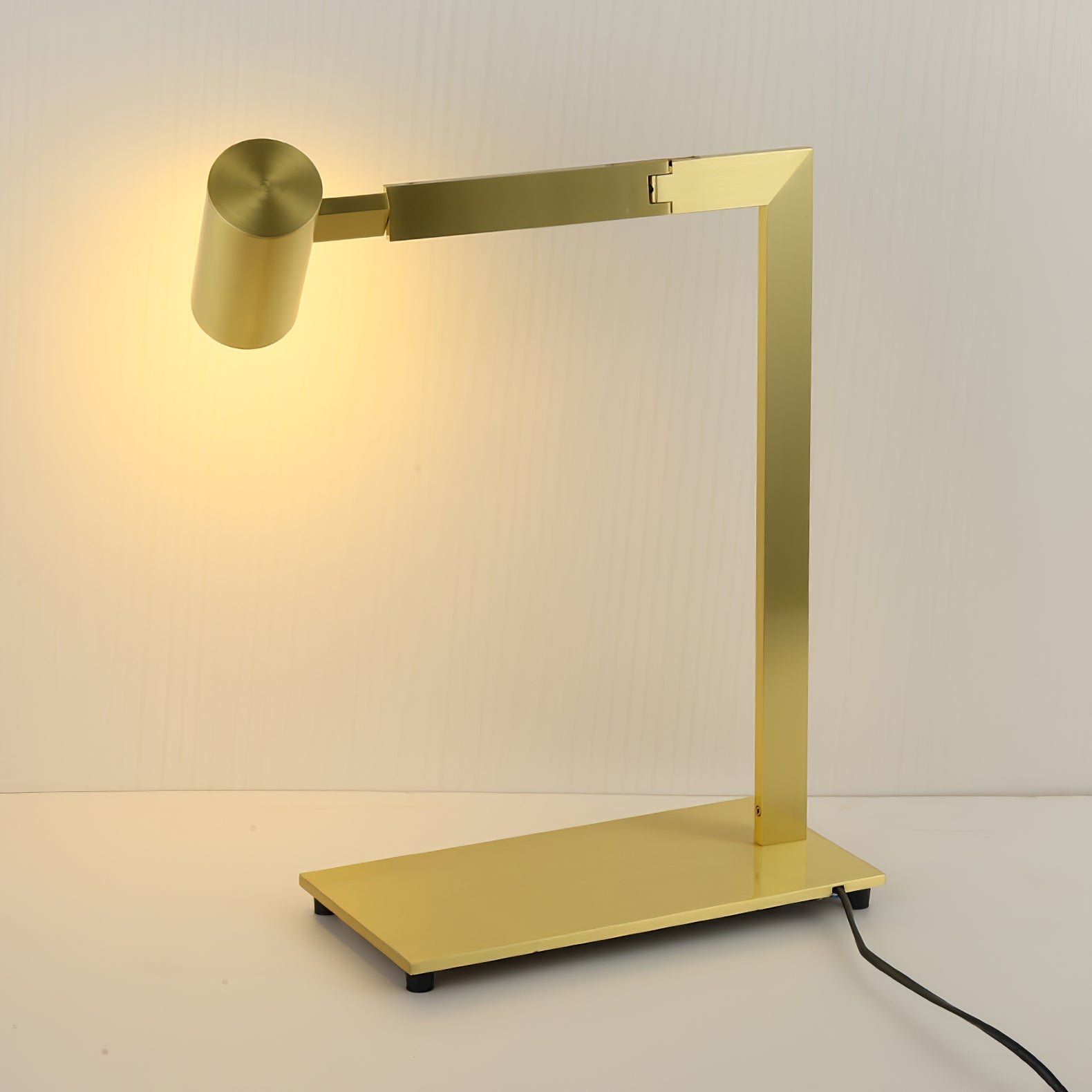 Emmeline Modern Table Lamp - Letslighting