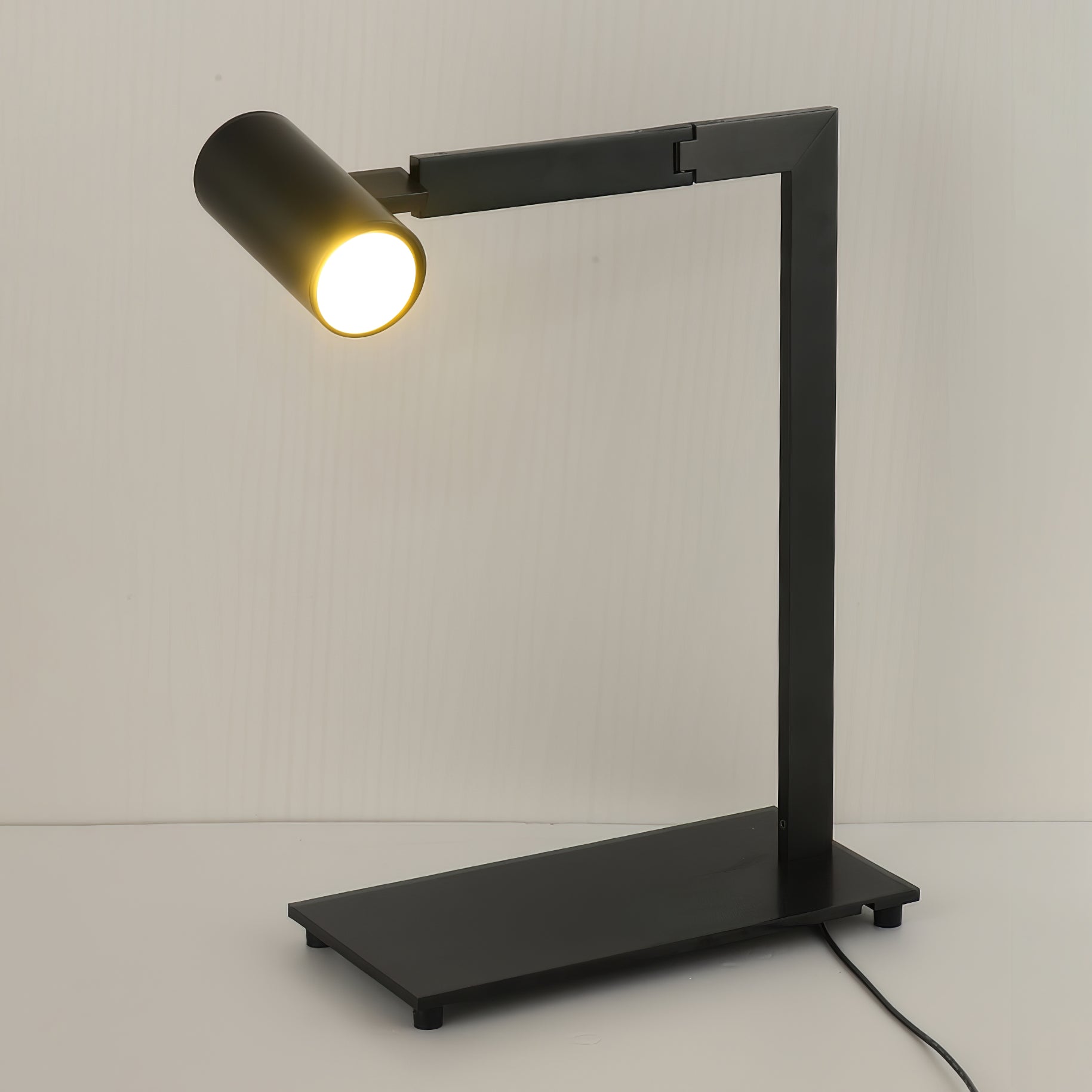 Emmeline Modern Table Lamp - Letslighting