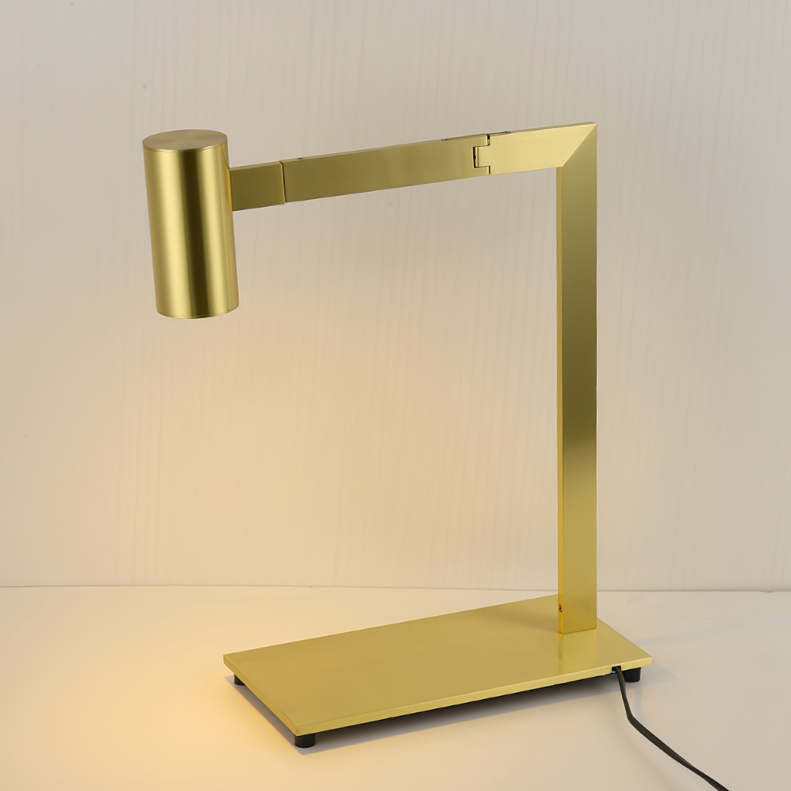 Emmeline Modern Table Lamp - Letslighting