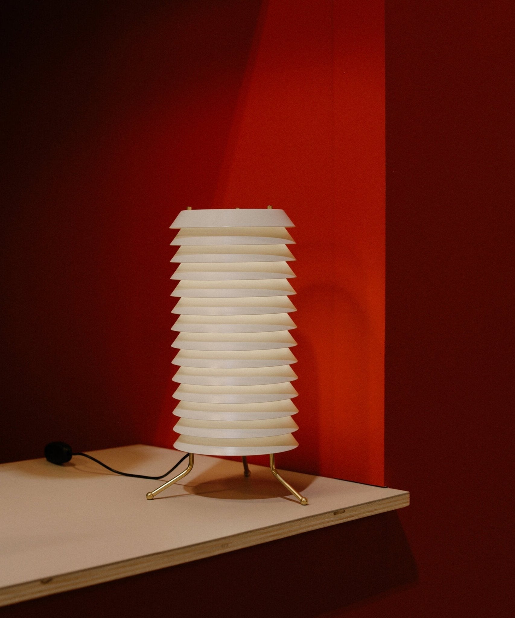 Kora Lattice Scandinavian Table Lamp - Letslighting